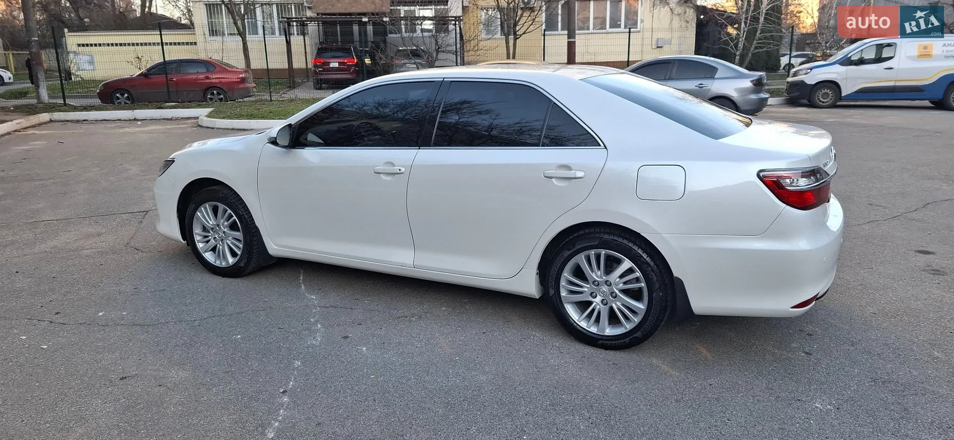 2015 Toyota Camry - мініатюра 4