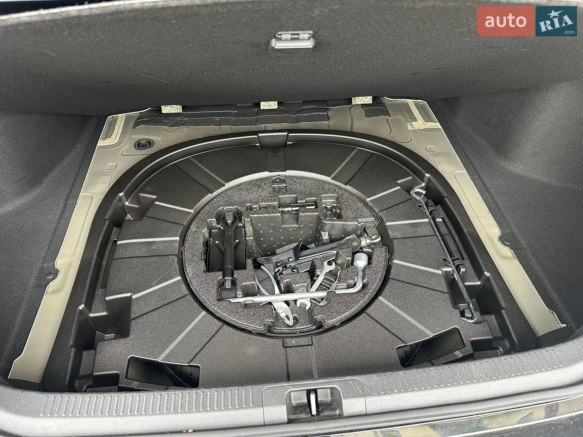2021 Toyota Camry - мініатюра 30