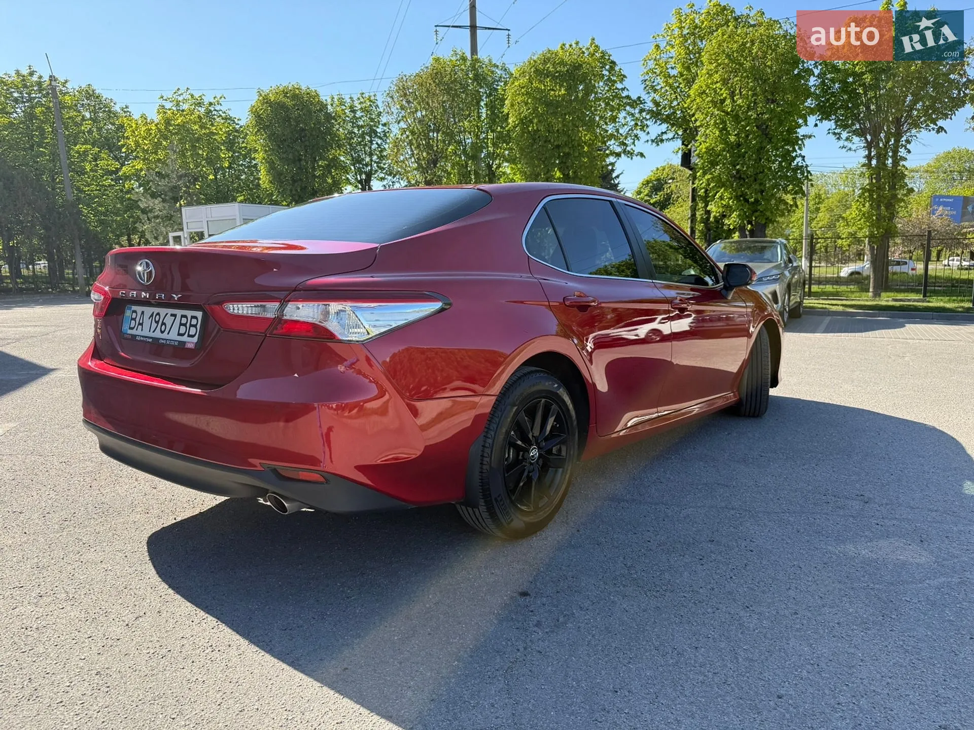 2018 Toyota Camry - мініатюра 17