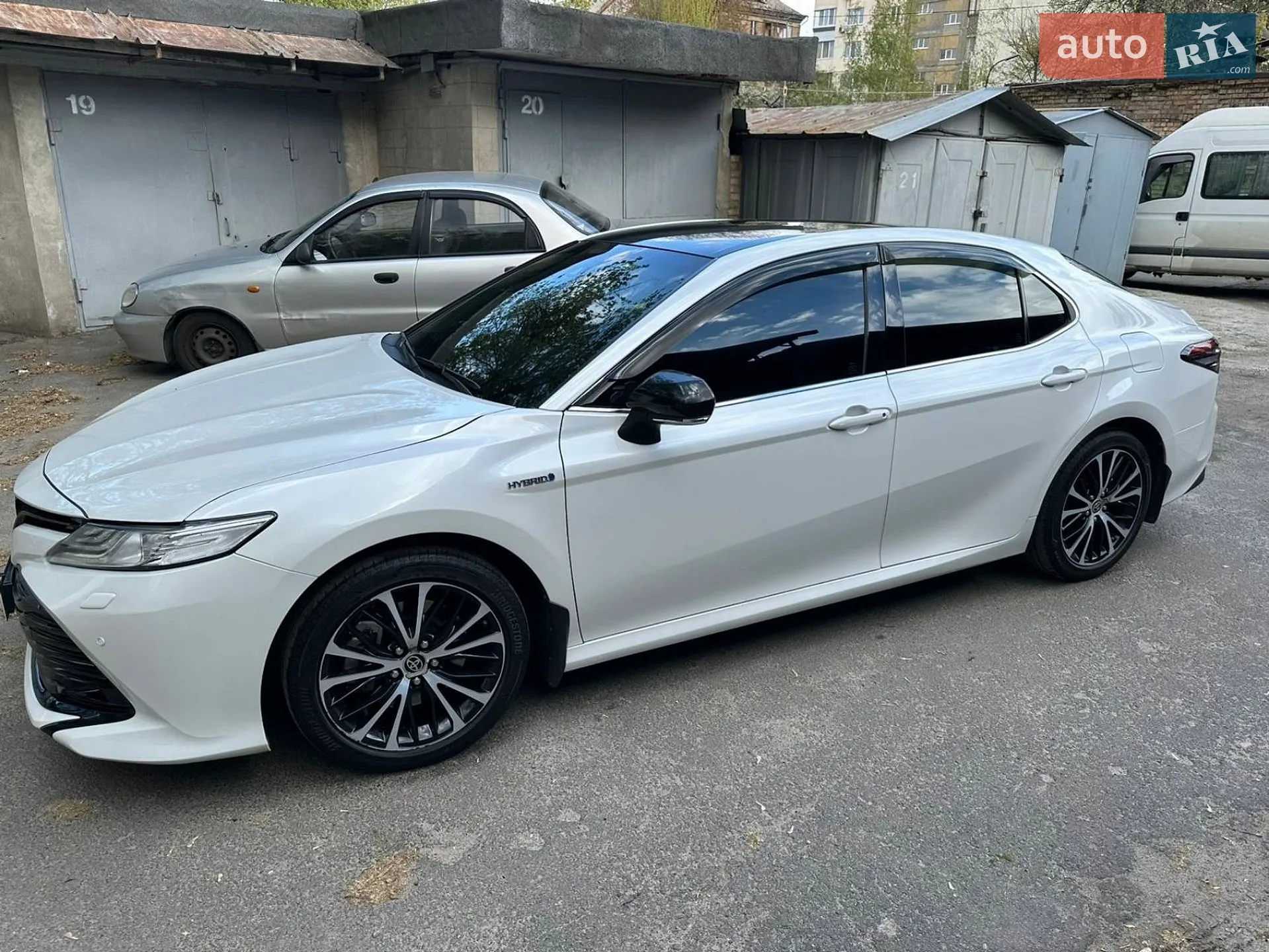 2020 Toyota Camry - мініатюра 21