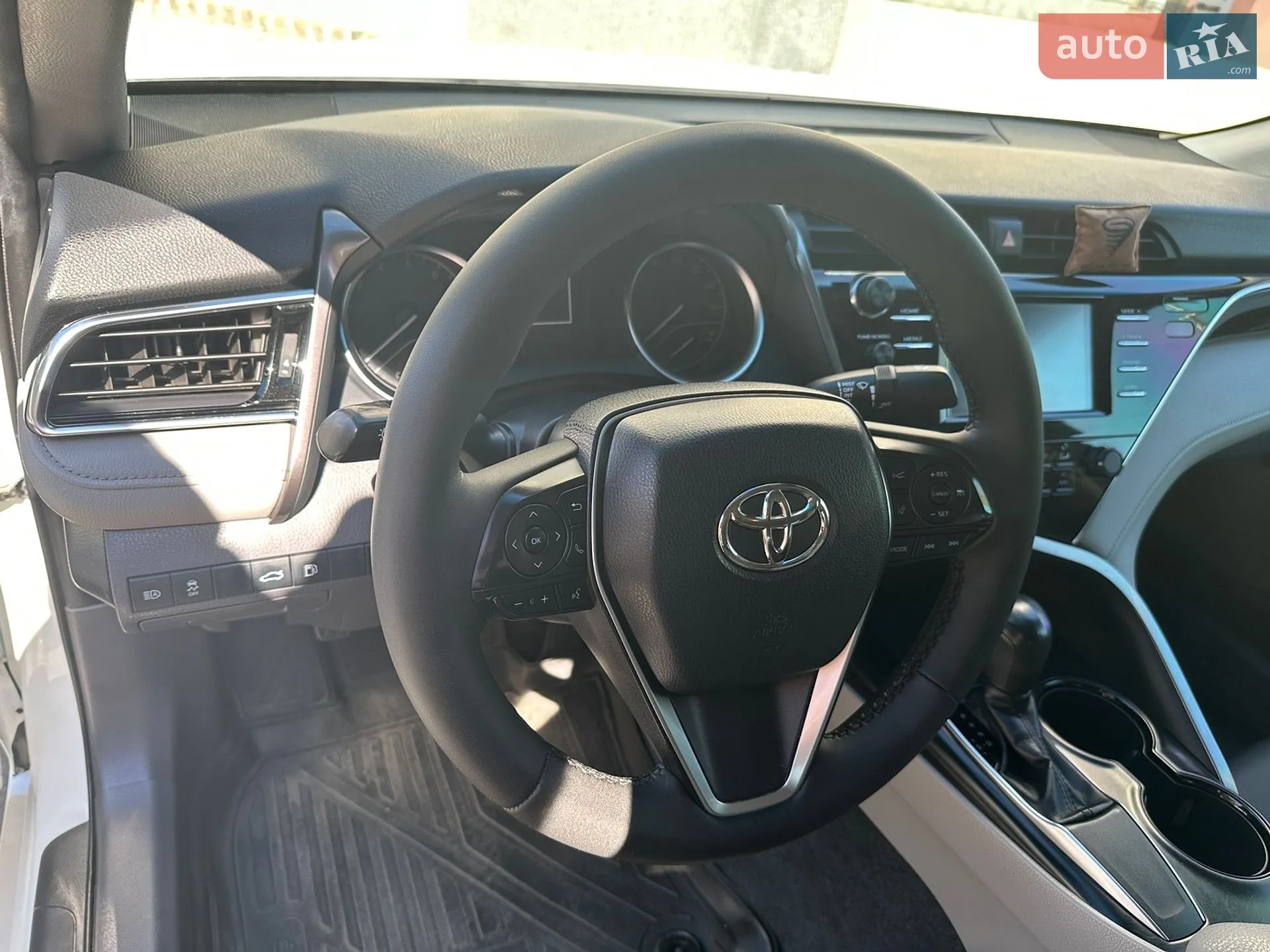 2017 Toyota Camry - мініатюра 6