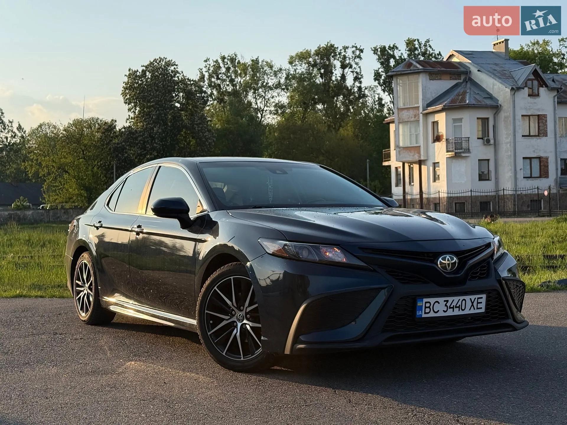 2020 Toyota Camry - мініатюра 16