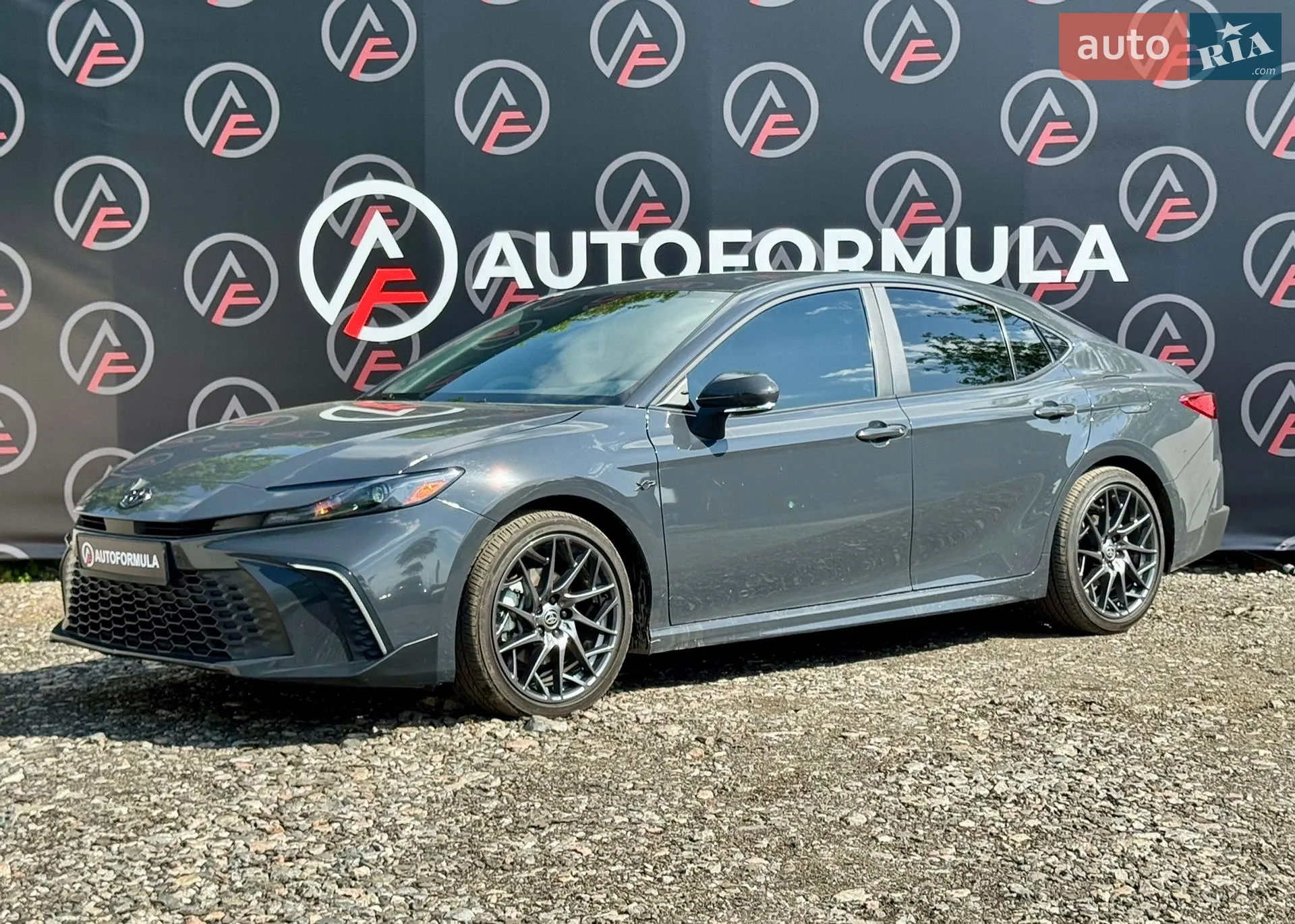 2025 Toyota Camry - мініатюра 3