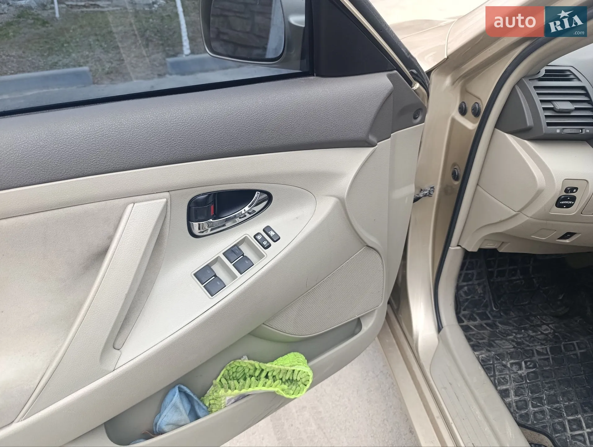 2011 Toyota Camry - мініатюра 14
