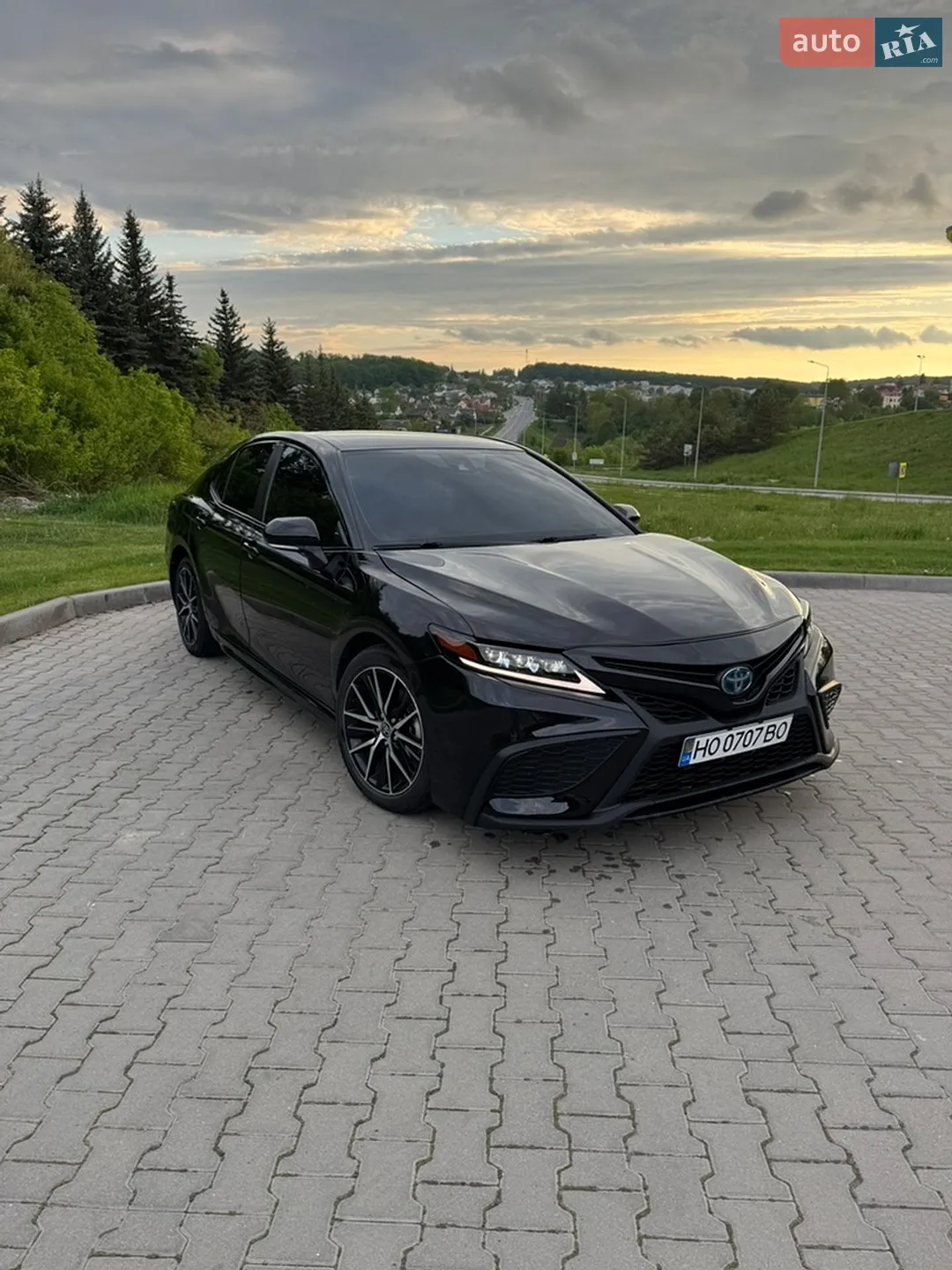 2022 Toyota Camry - фото 1