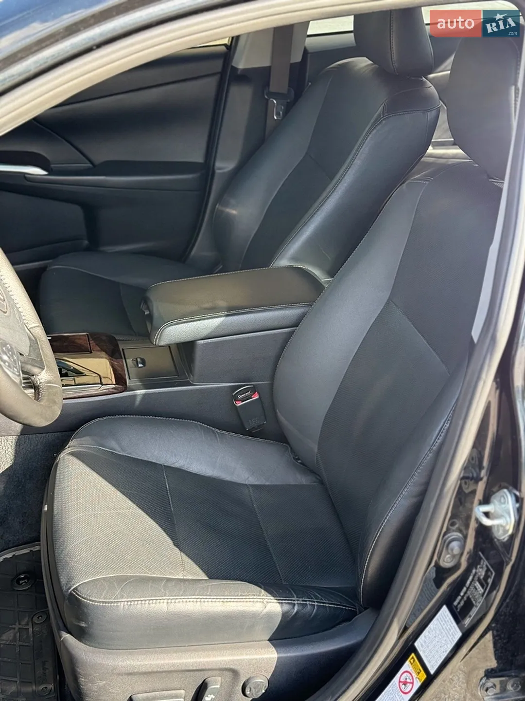 2015 Toyota Camry - мініатюра 30