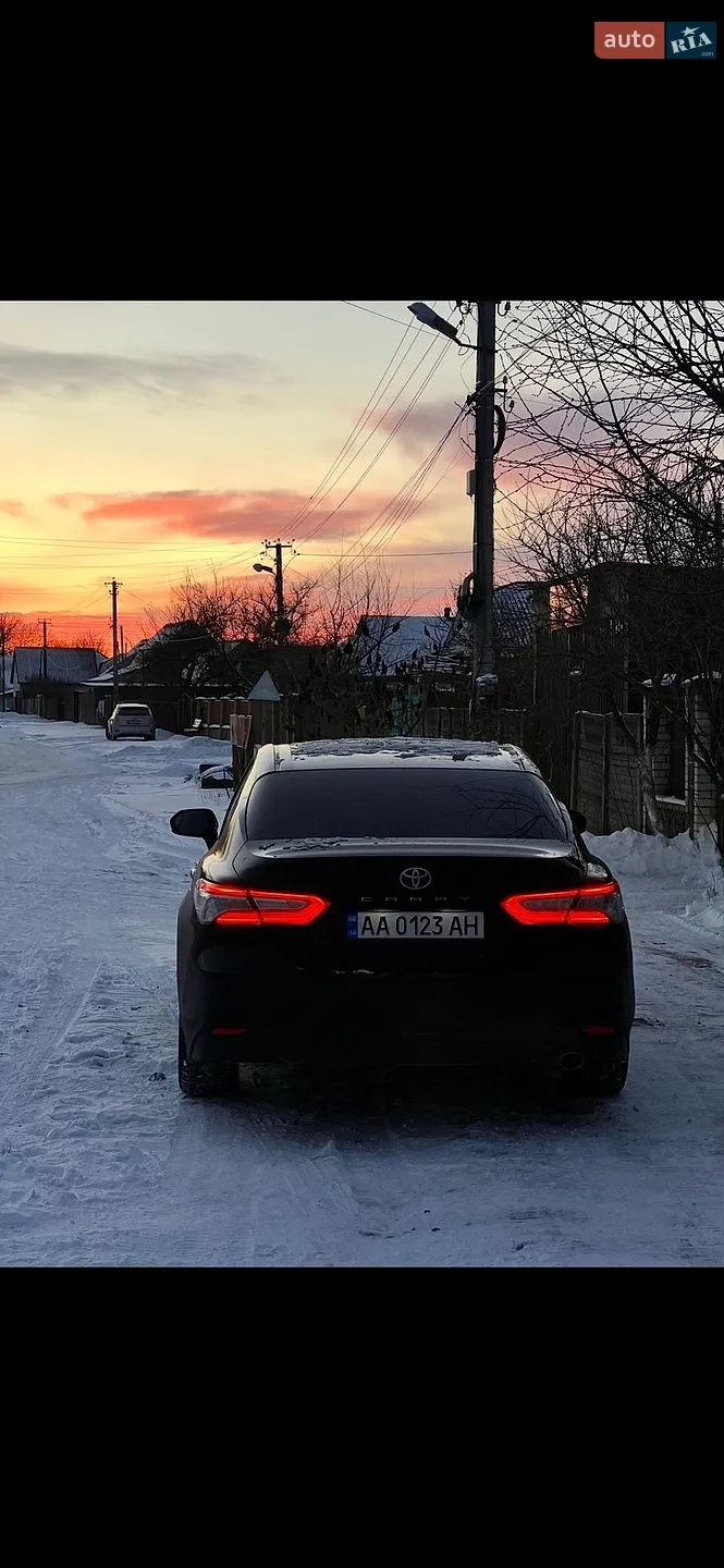 2018 Toyota Camry - мініатюра 12