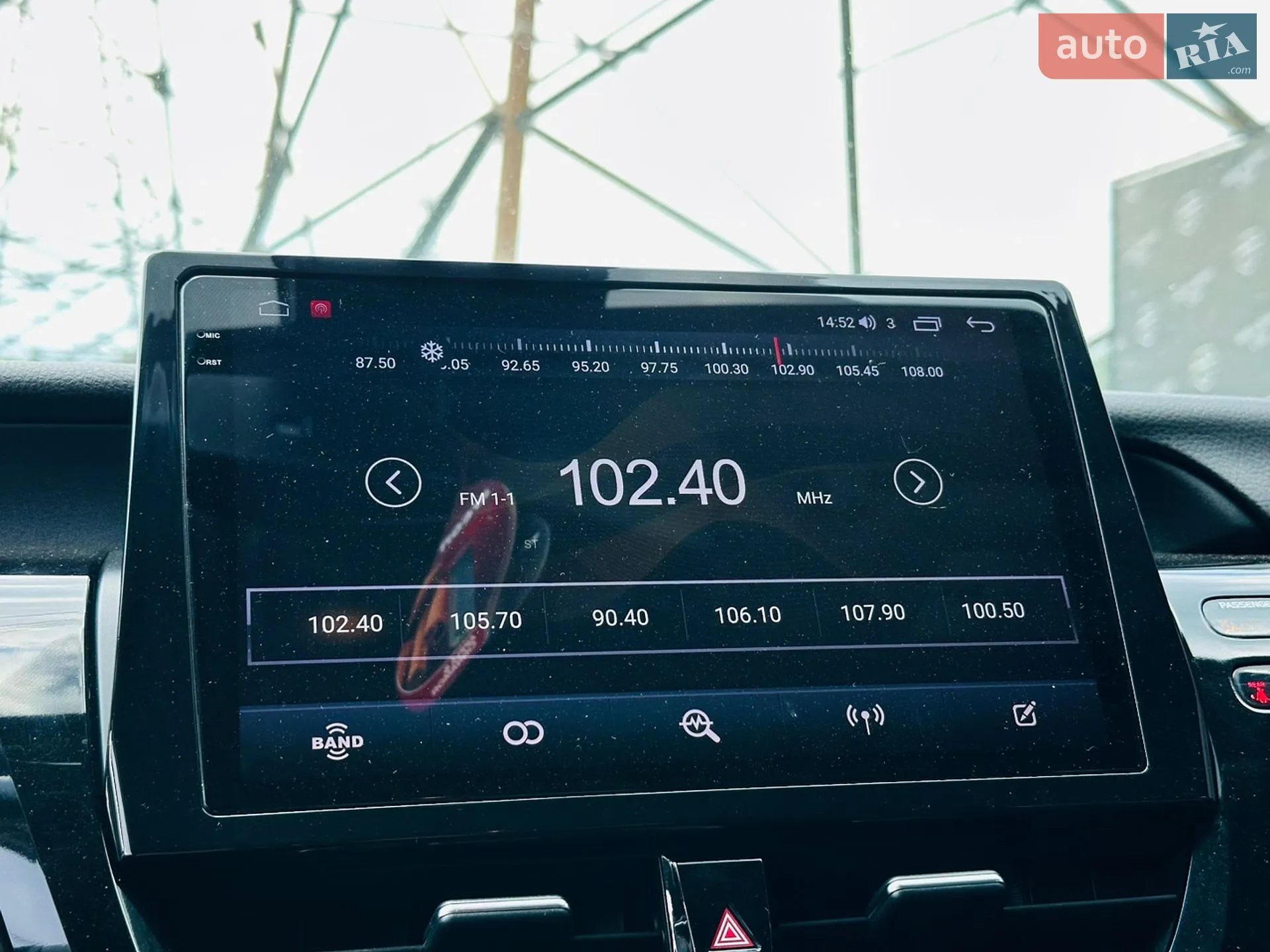 2020 Toyota Camry - мініатюра 30
