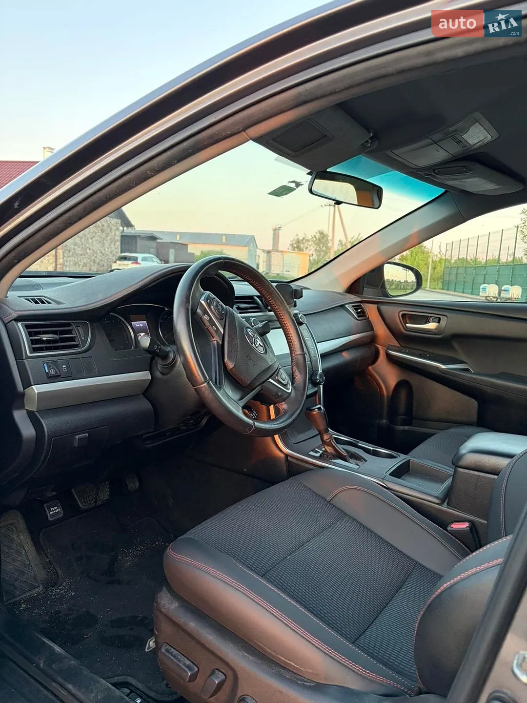 2017 Toyota Camry - мініатюра 11