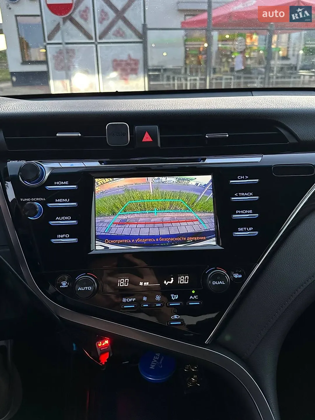 2018 Toyota Camry - мініатюра 5