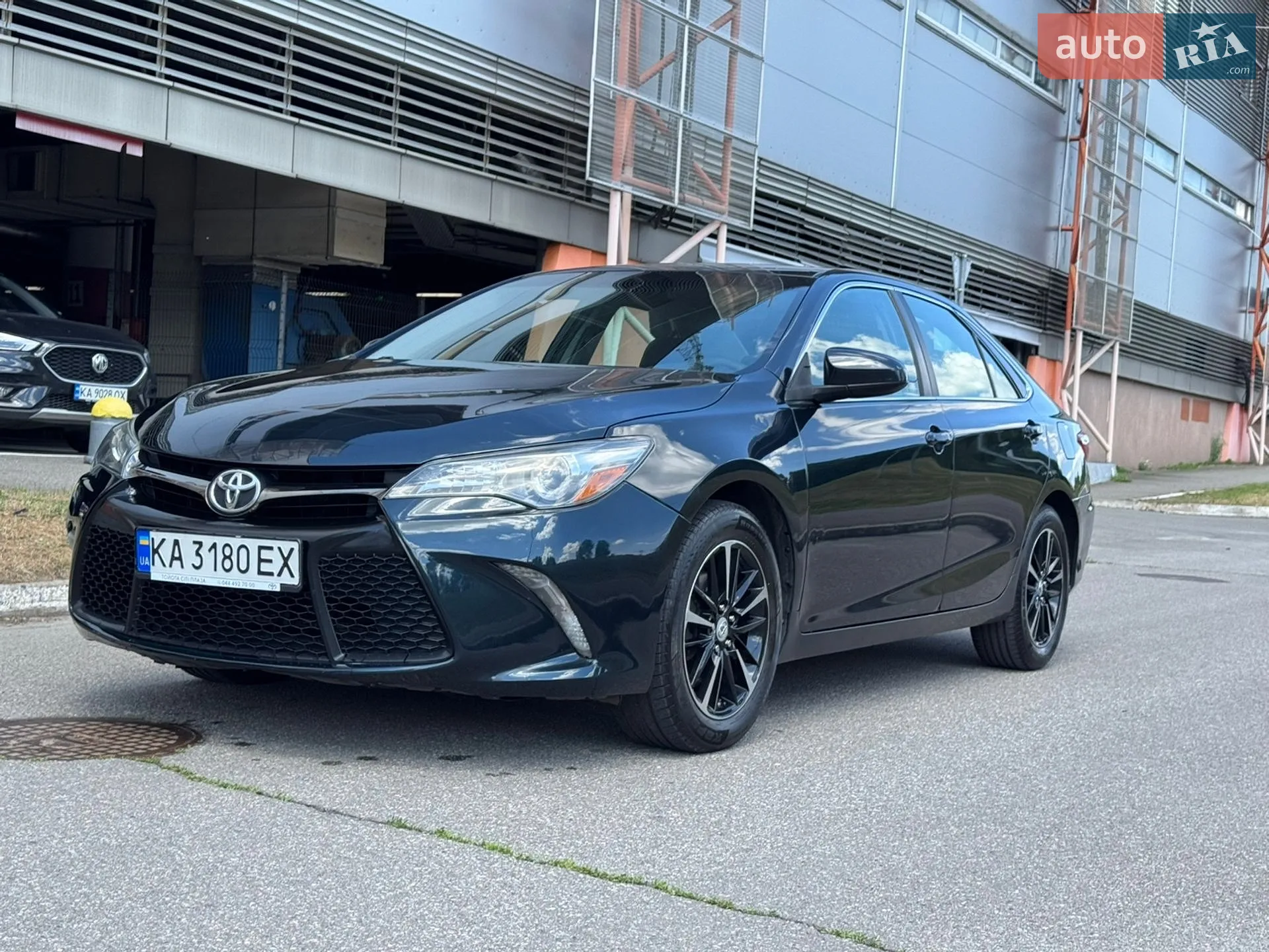2016 Toyota Camry - мініатюра 7