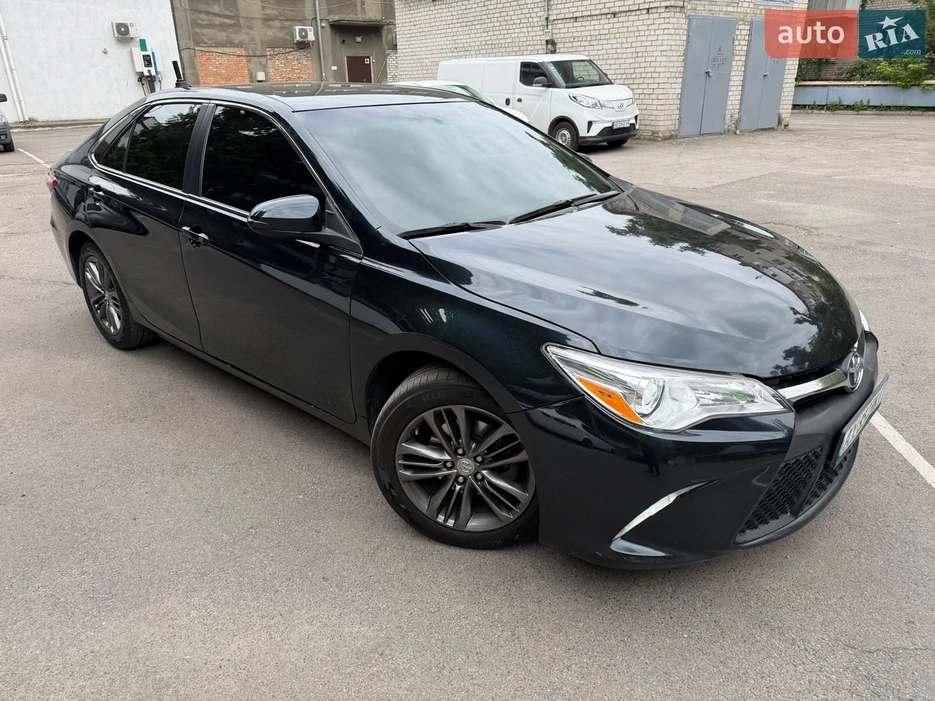 2015 Toyota Camry - мініатюра 2