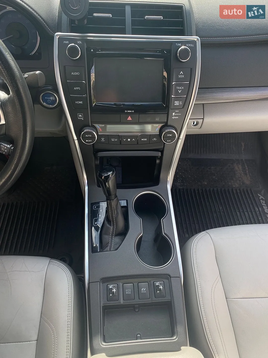 2016 Toyota Camry - мініатюра 23