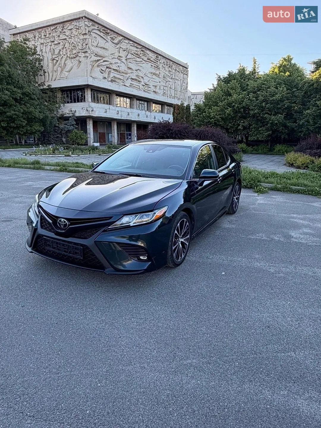 2019 Toyota Camry - мініатюра 12