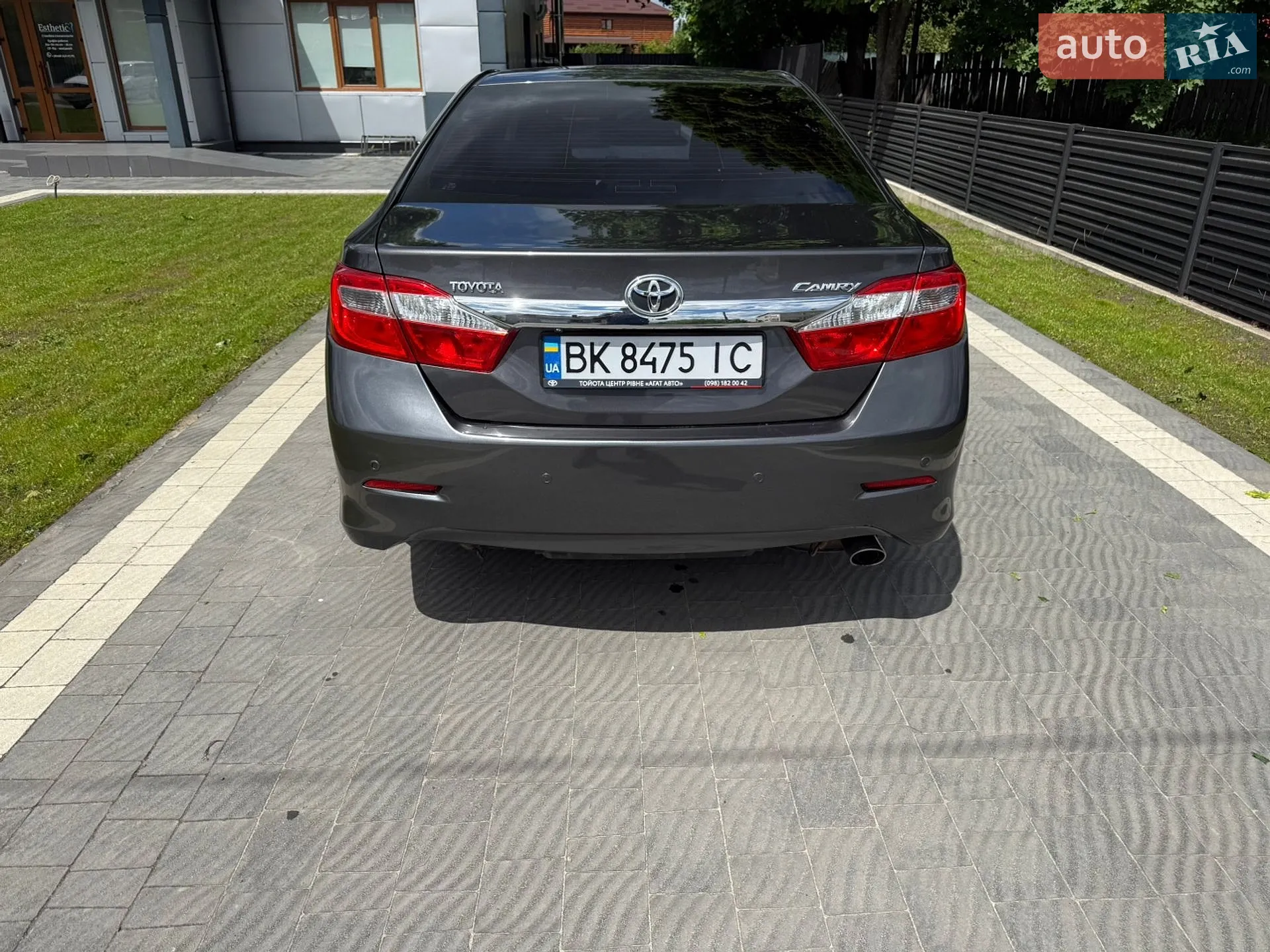 2014 Toyota Camry - мініатюра 5