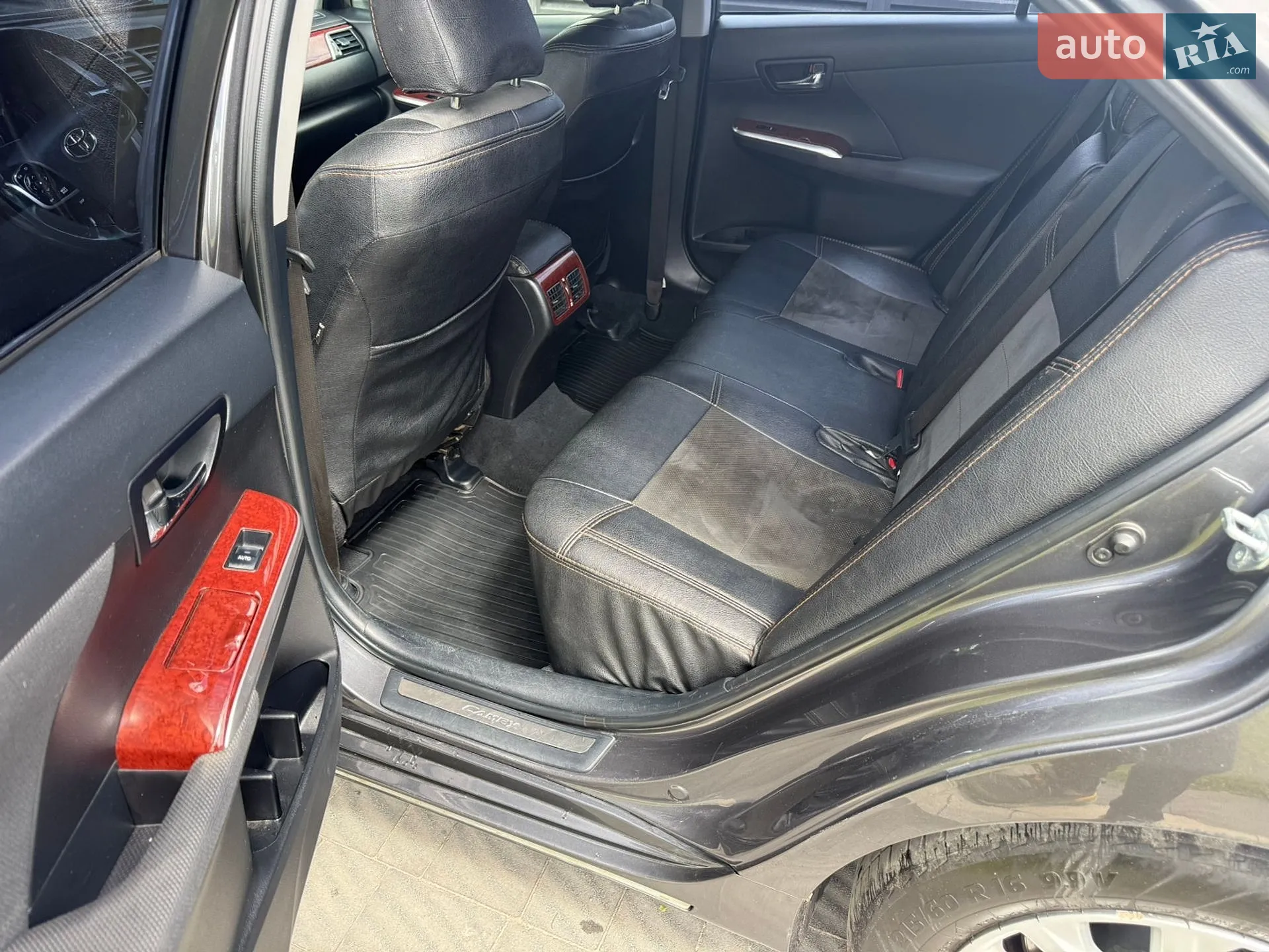 2014 Toyota Camry - мініатюра 10