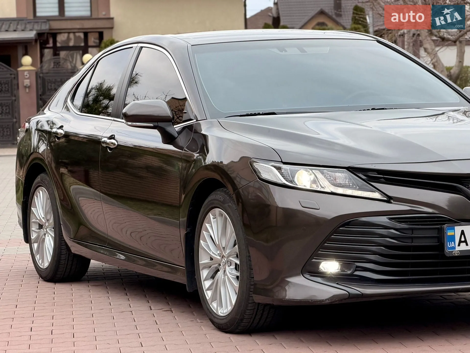 2017 Toyota Camry - мініатюра 21