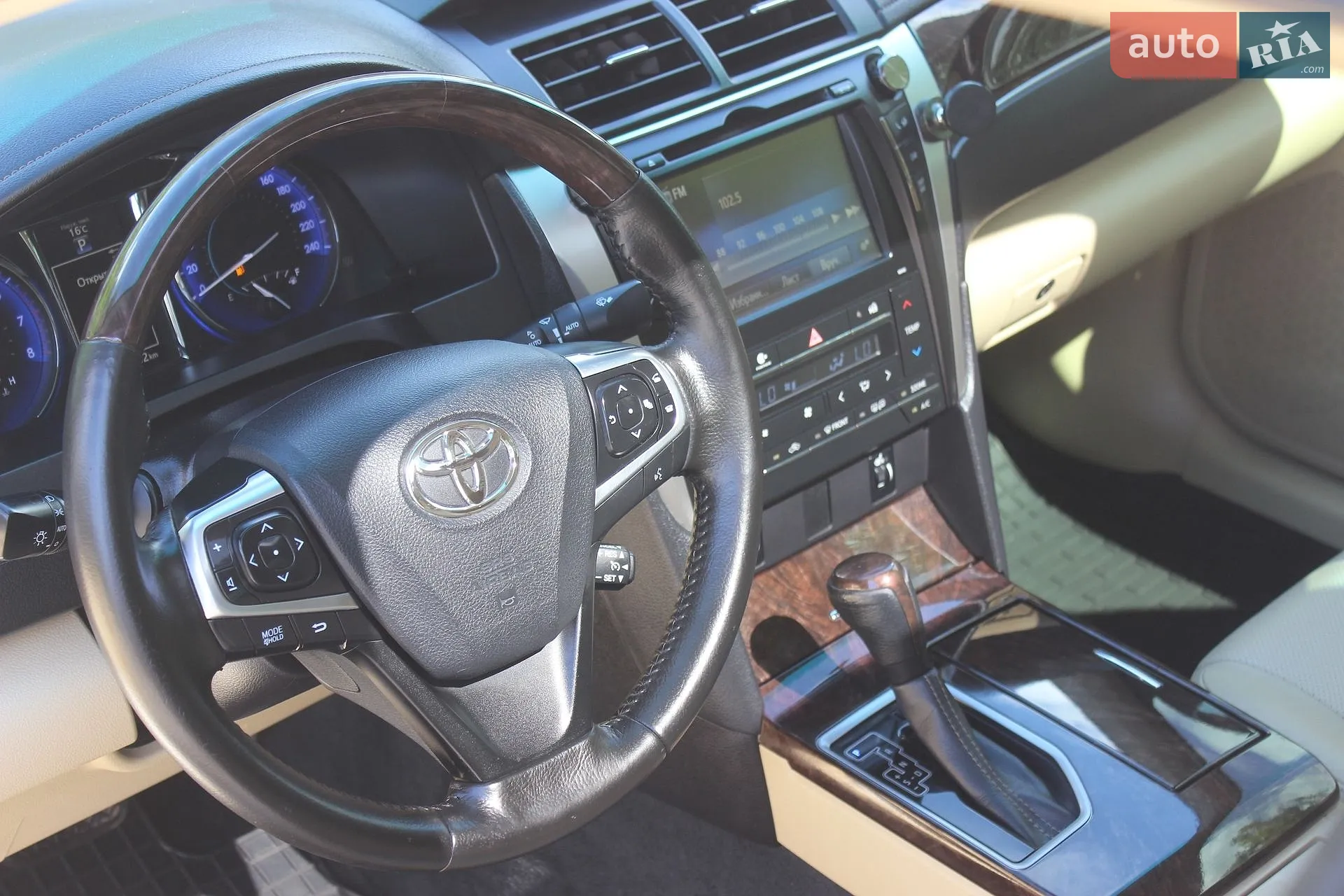 2016 Toyota Camry - мініатюра 27