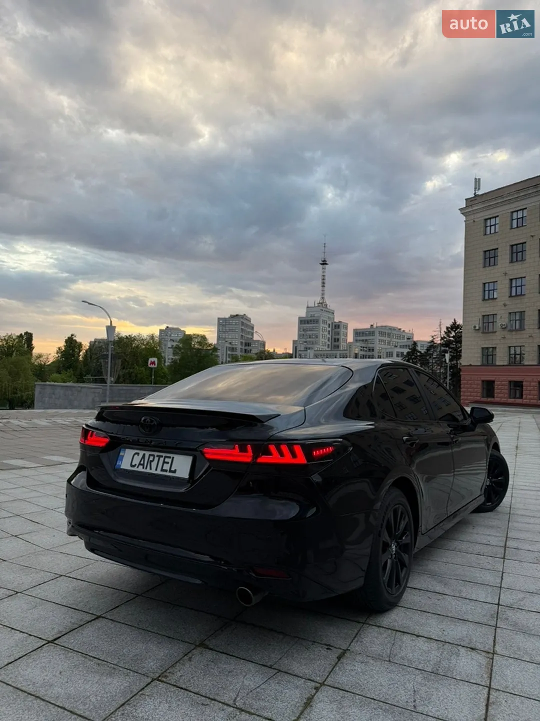 2017 Toyota Camry - мініатюра 10