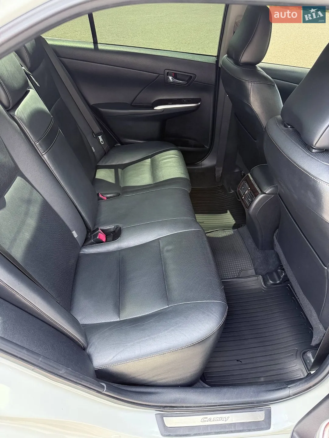 2015 Toyota Camry - мініатюра 14