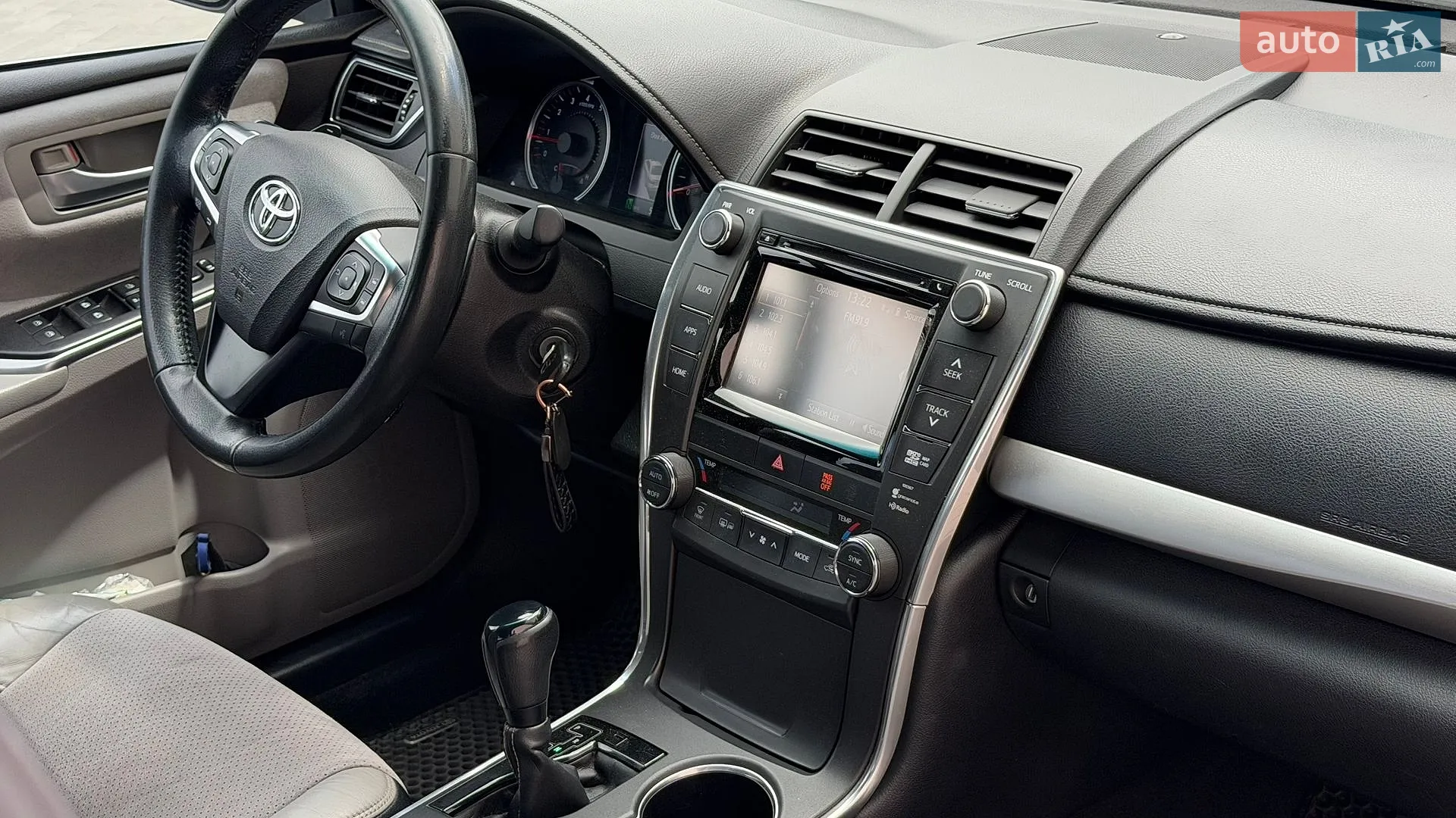 2014 Toyota Camry - мініатюра 26