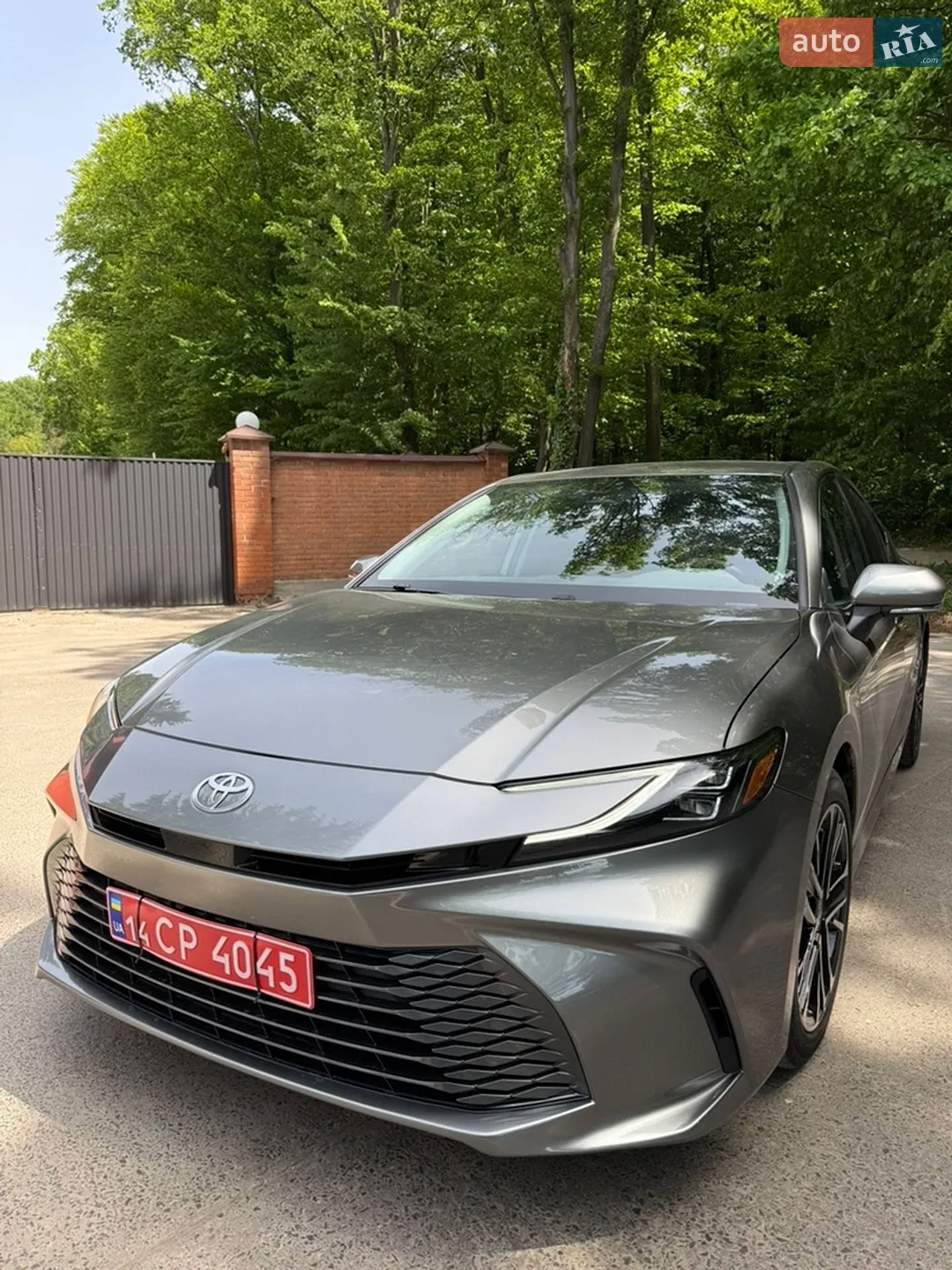 2025 Toyota Camry - мініатюра 2