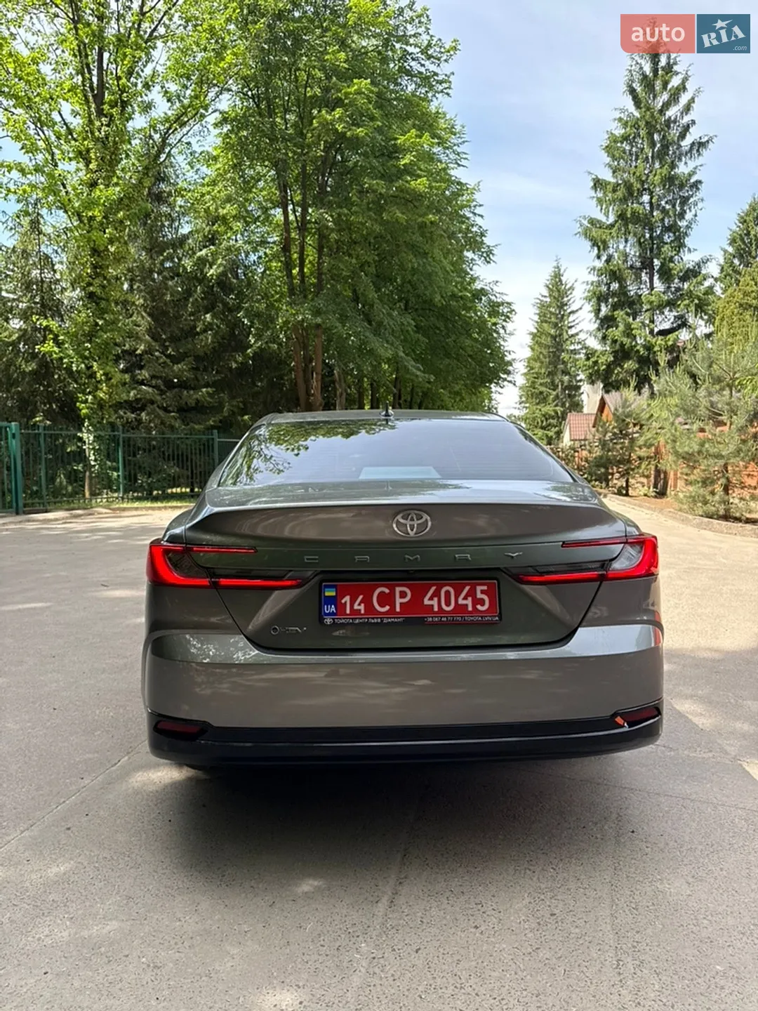 2025 Toyota Camry - мініатюра 4