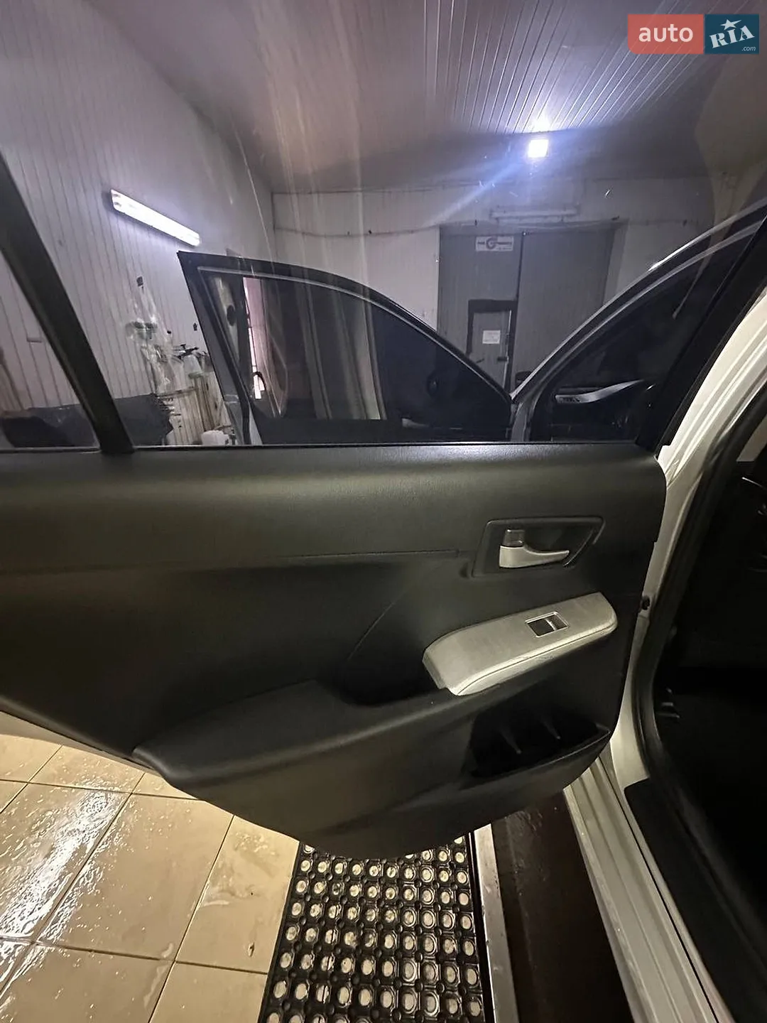 2012 Toyota Camry - мініатюра 24