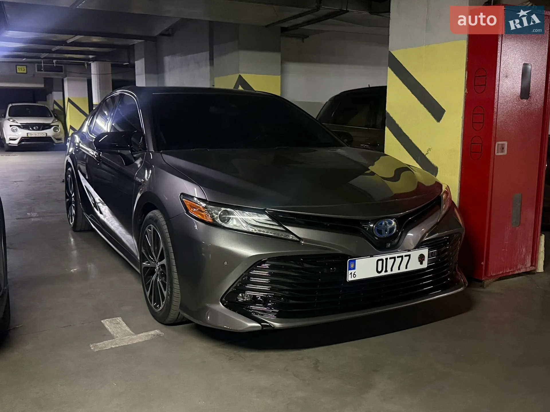2018 Toyota Camry - фото 1
