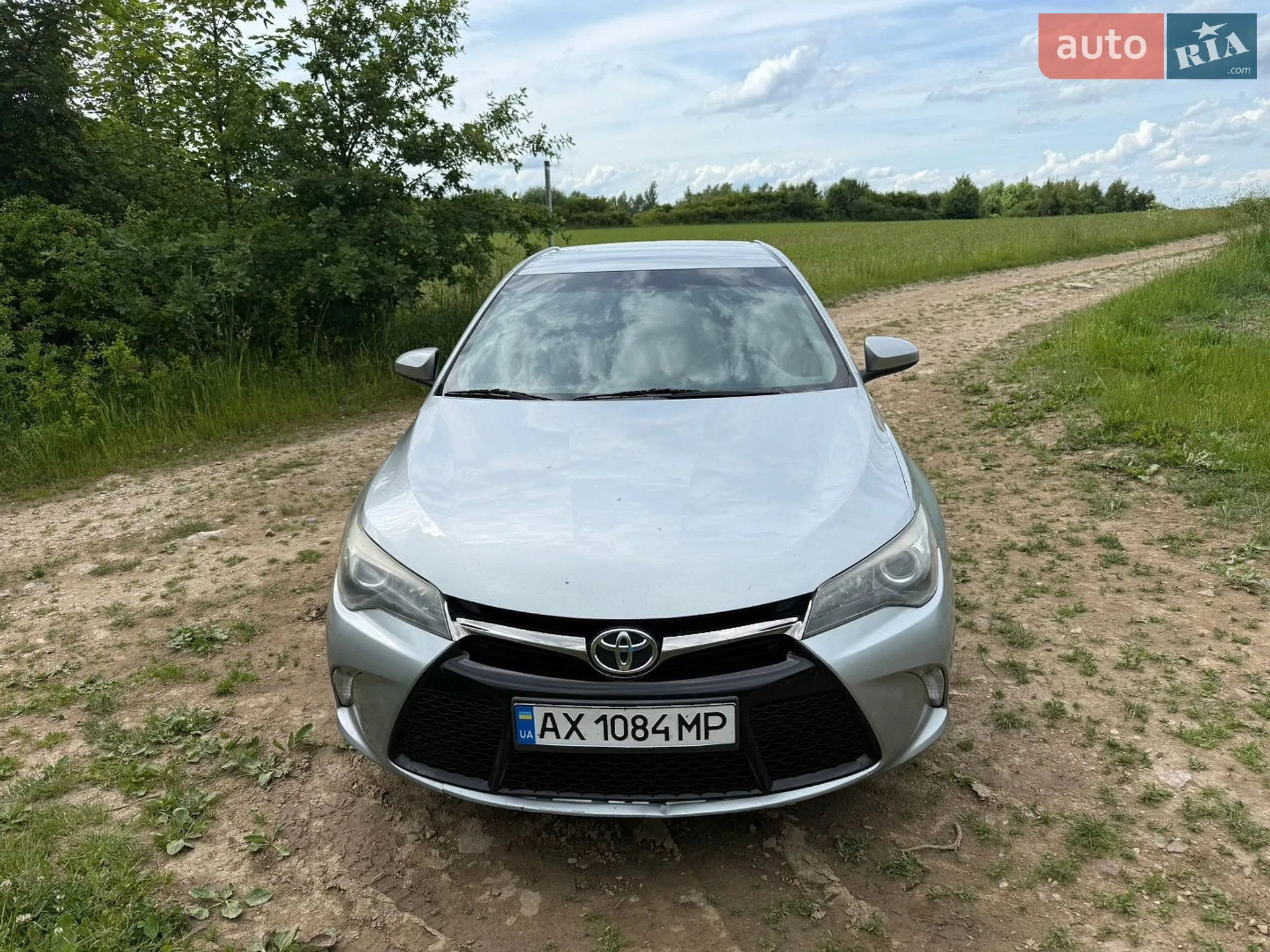 2016 Toyota Camry - фото 1