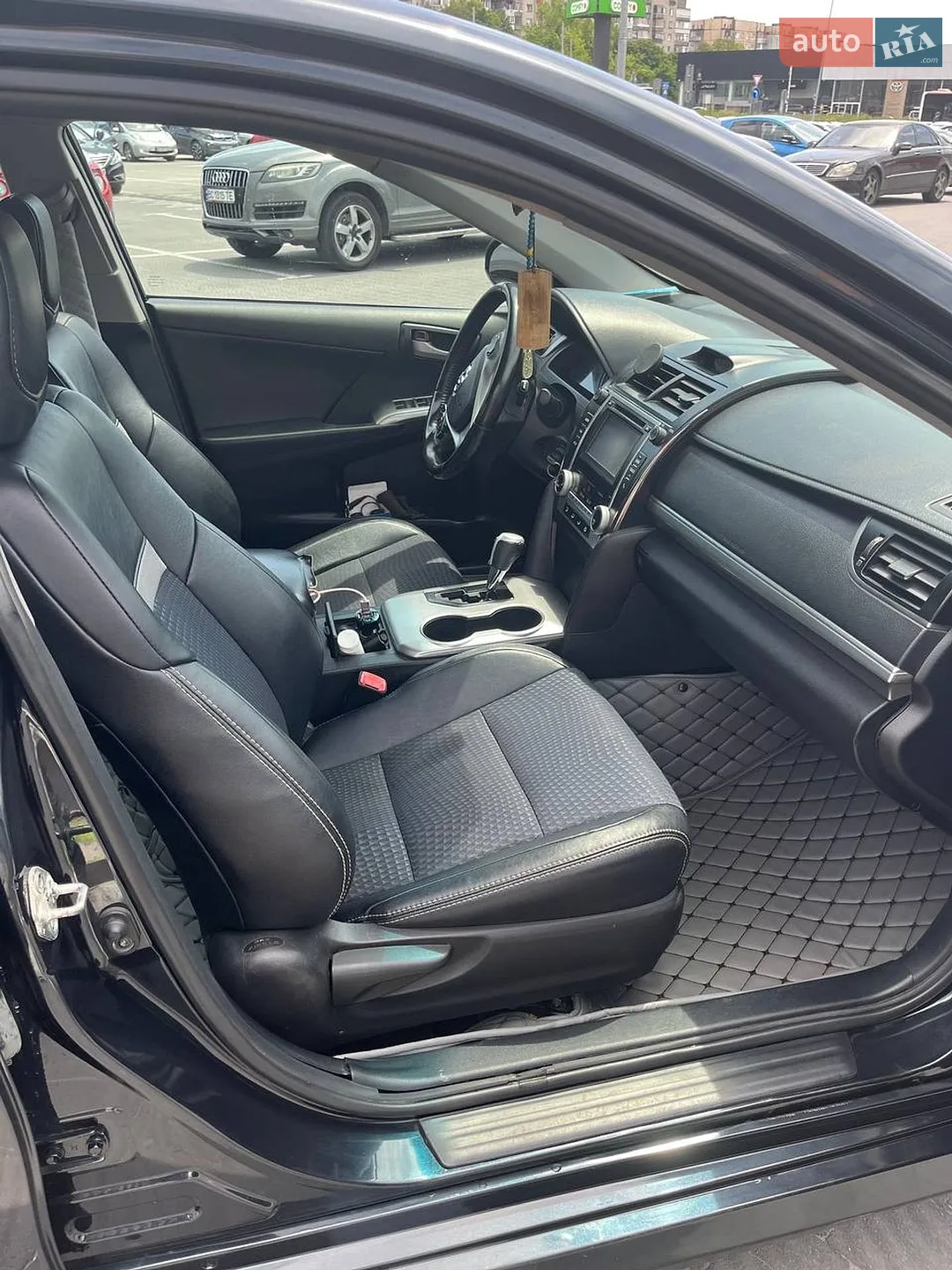 2014 Toyota Camry - мініатюра 6