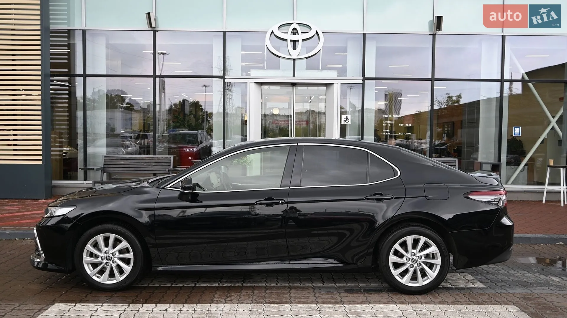 2023 Toyota Camry - мініатюра 3