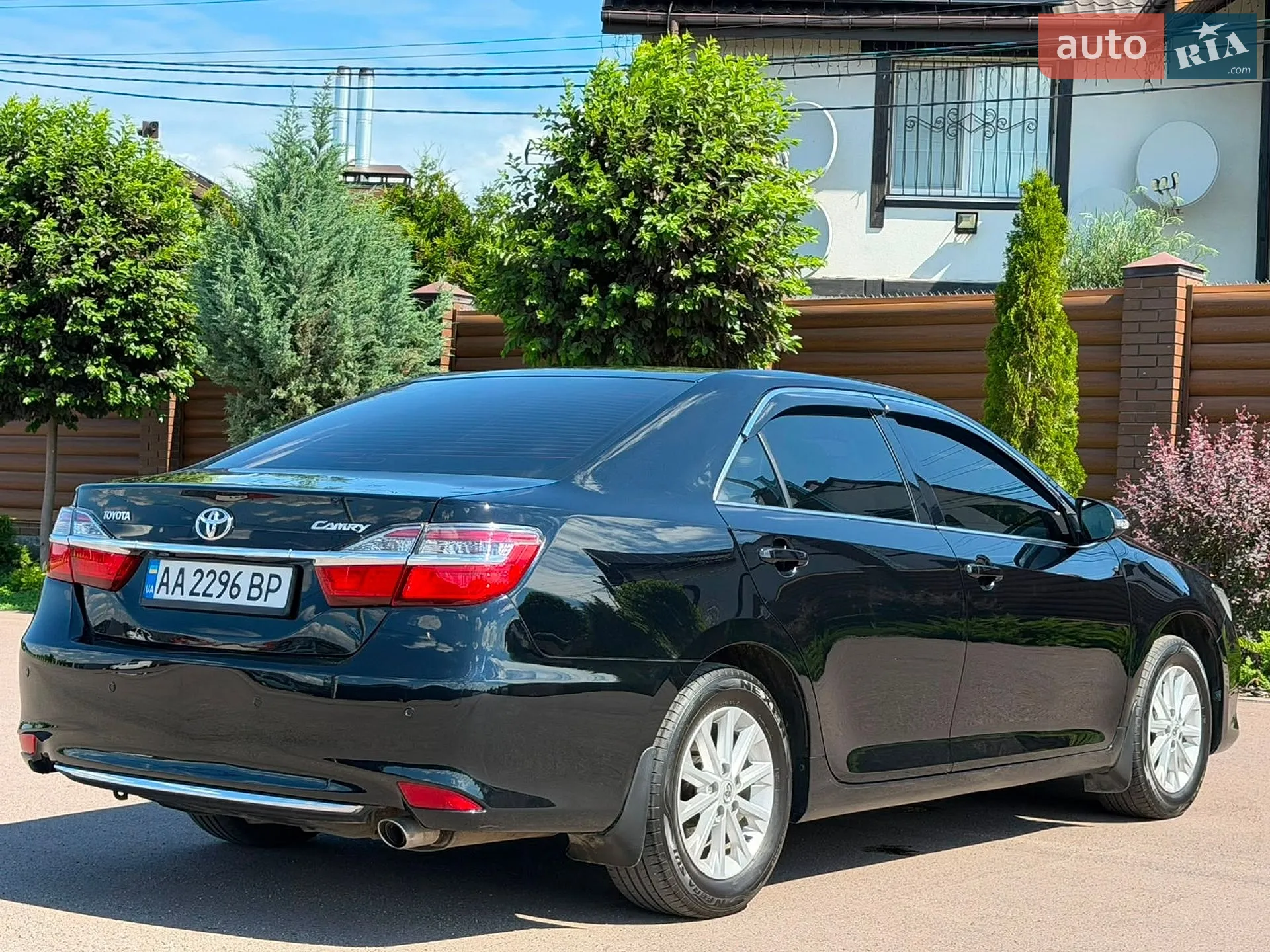 2016 Toyota Camry - мініатюра 28