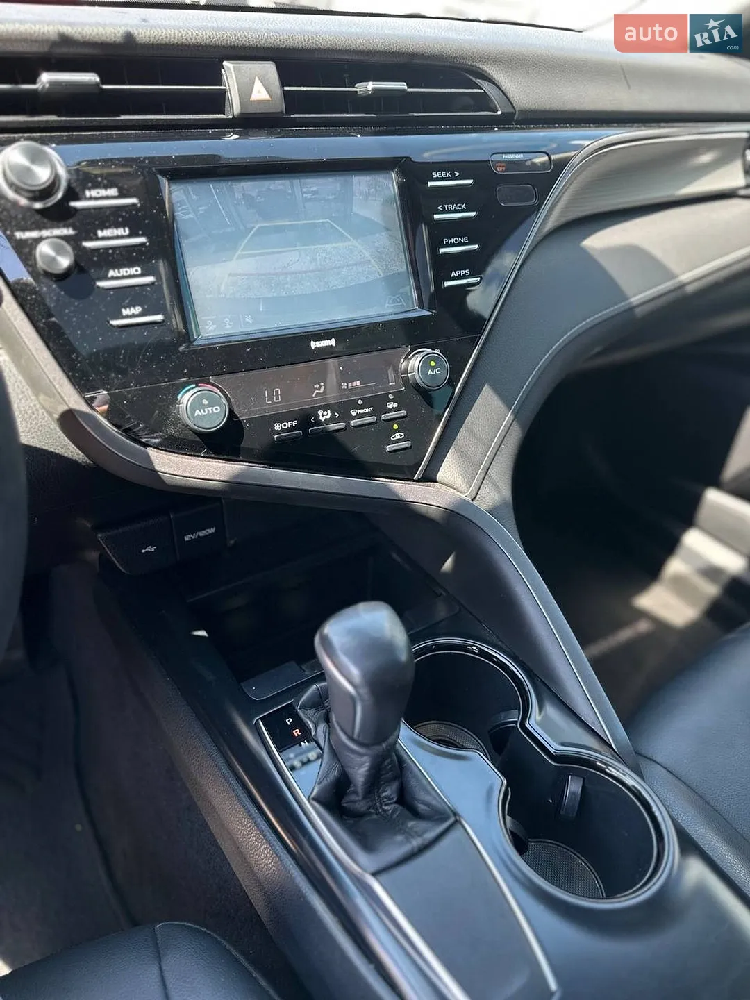 2019 Toyota Camry - мініатюра 13