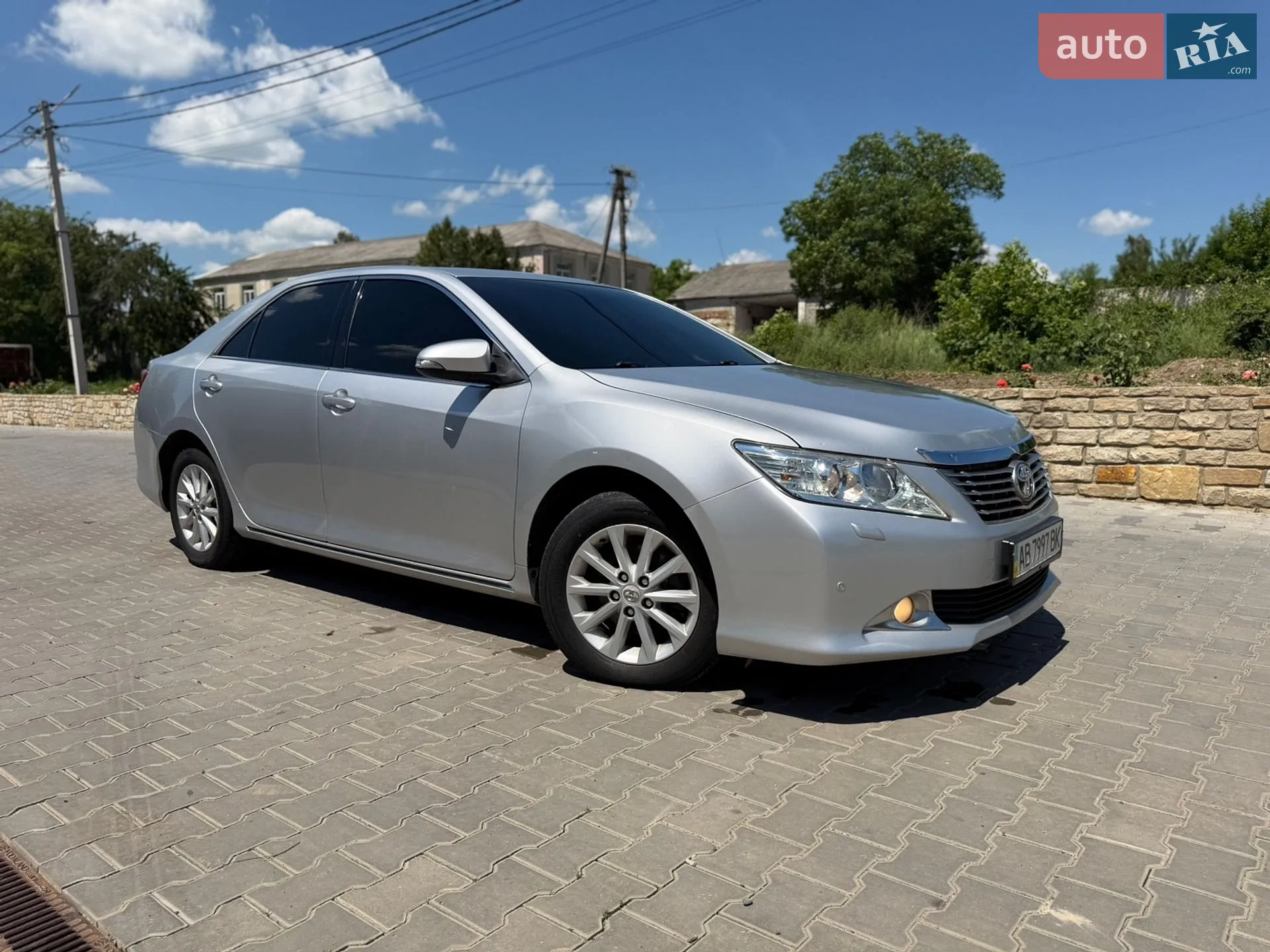 2011 Toyota Camry - мініатюра 2