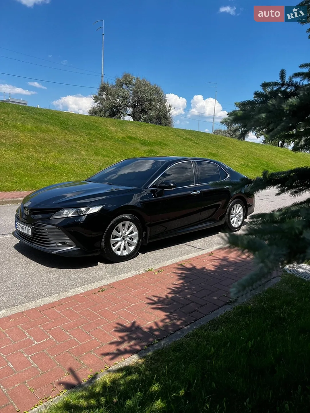 2019 Toyota Camry - мініатюра 10