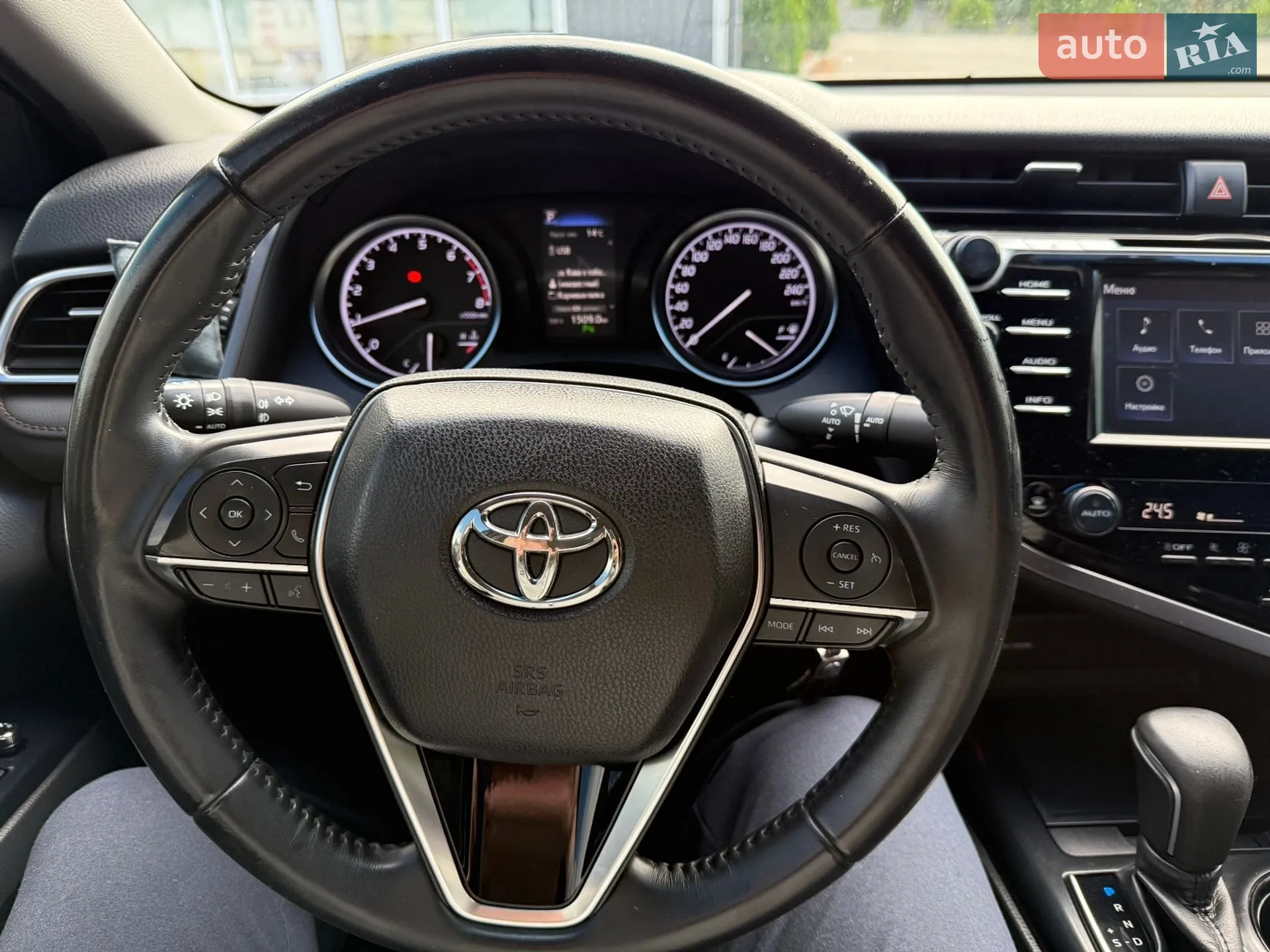 2018 Toyota Camry - мініатюра 13