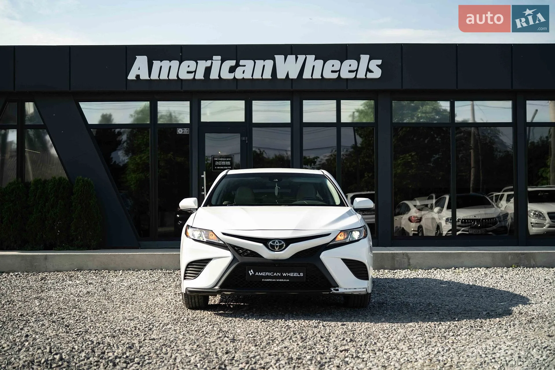 2018 Toyota Camry - мініатюра 2