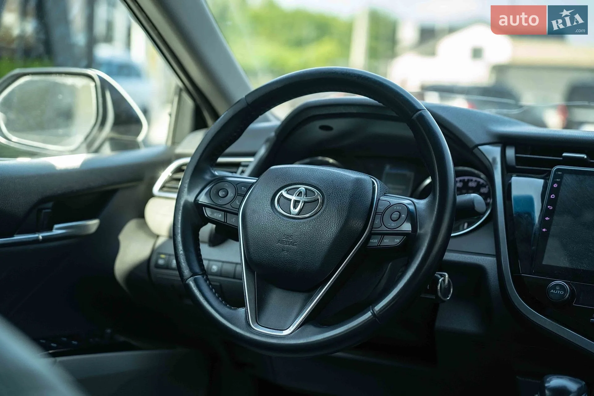 2018 Toyota Camry - мініатюра 21