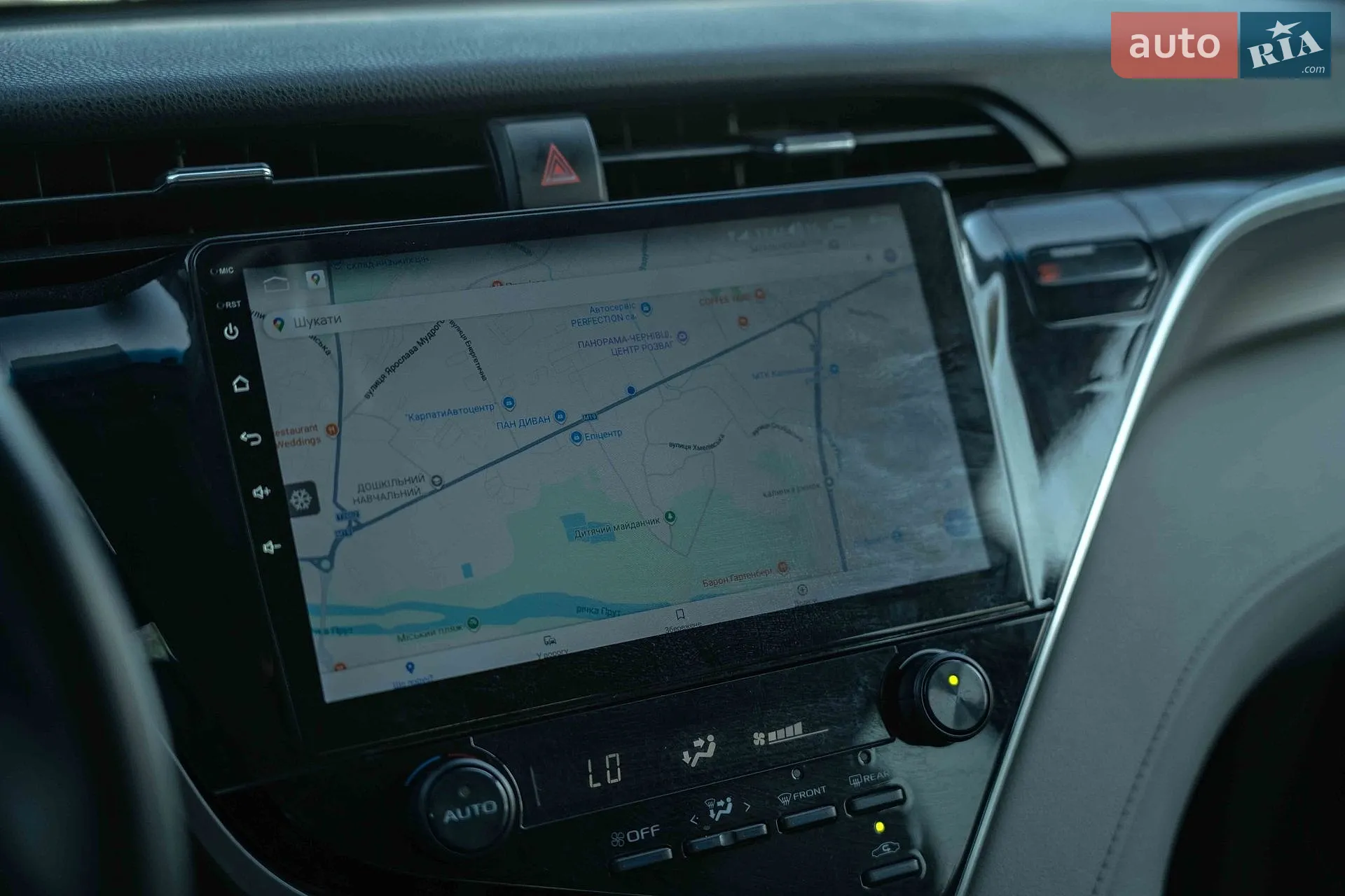 2018 Toyota Camry - мініатюра 25
