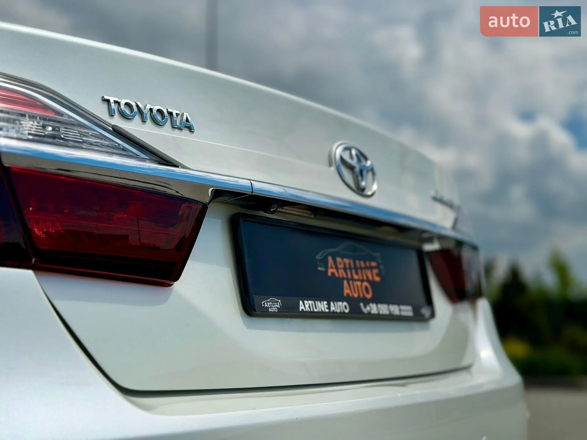 2016 Toyota Camry - мініатюра 33