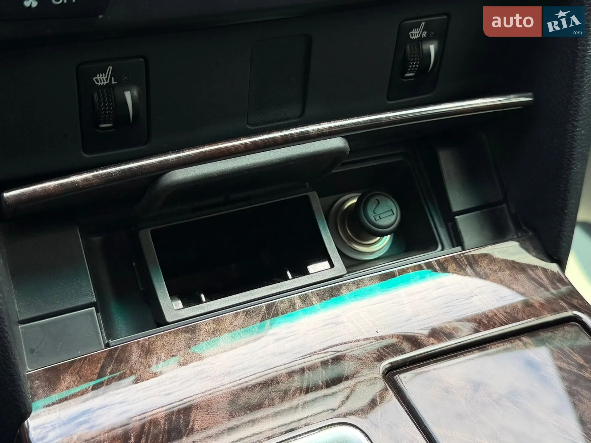 2016 Toyota Camry - мініатюра 55