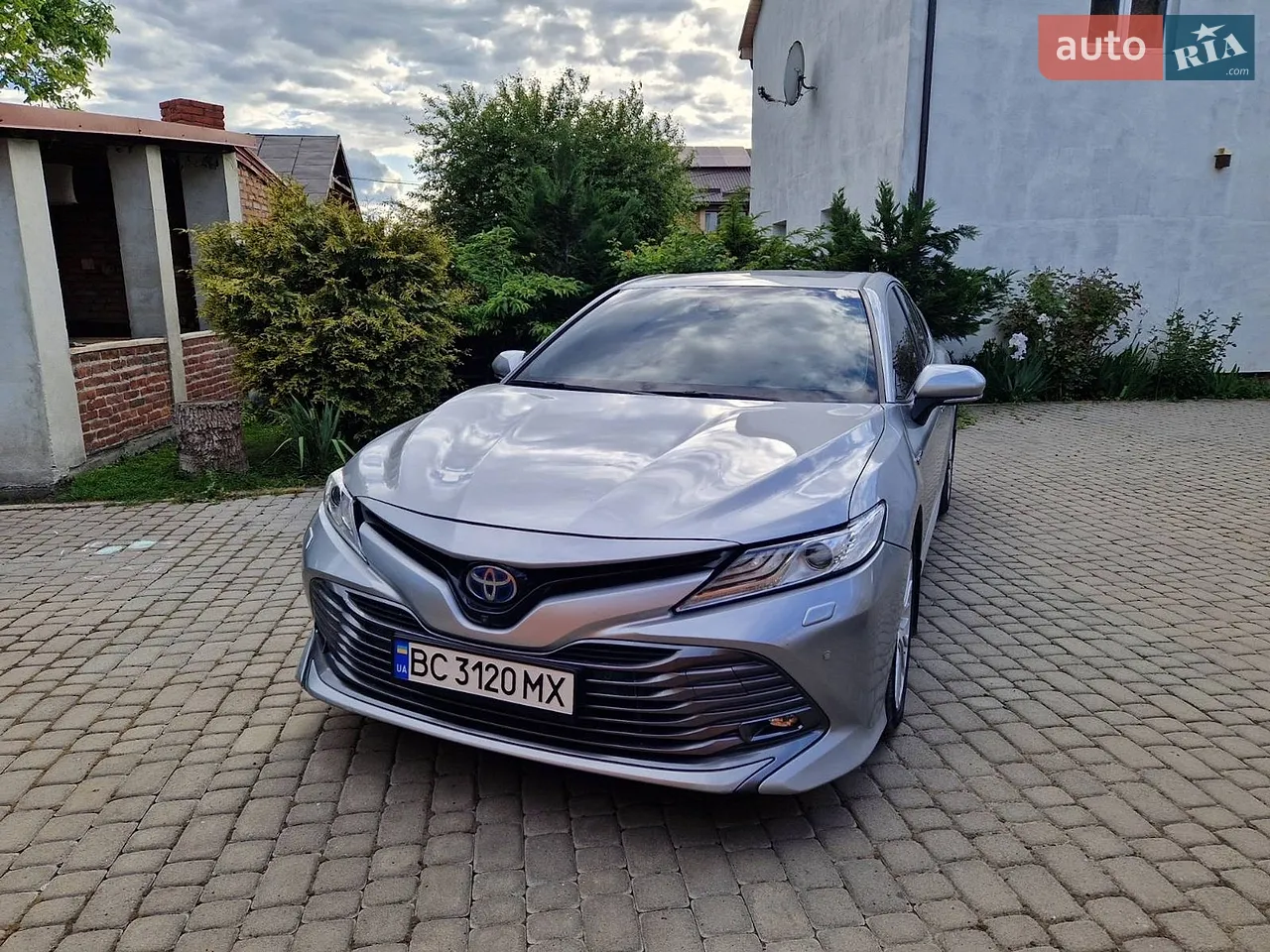 2017 Toyota Camry - мініатюра 31