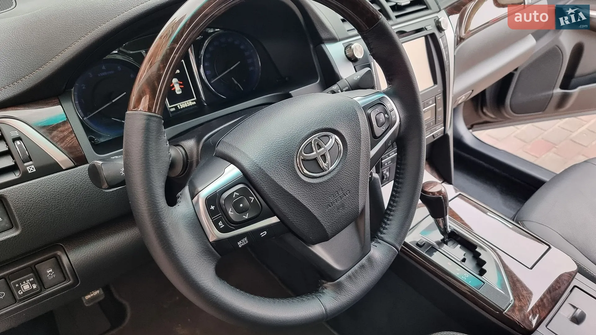 2015 Toyota Camry - мініатюра 27