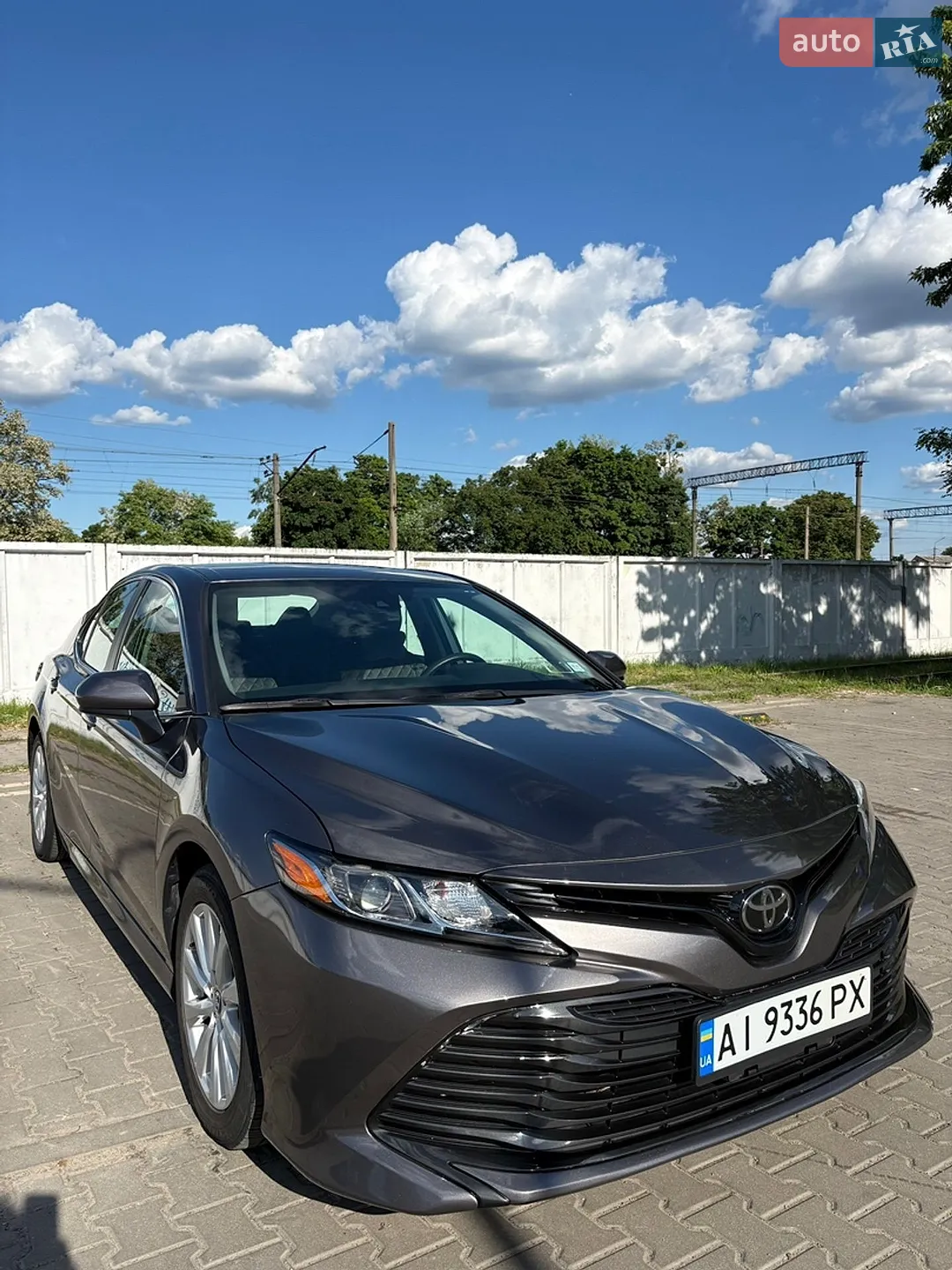 2019 Toyota Camry - мініатюра 3
