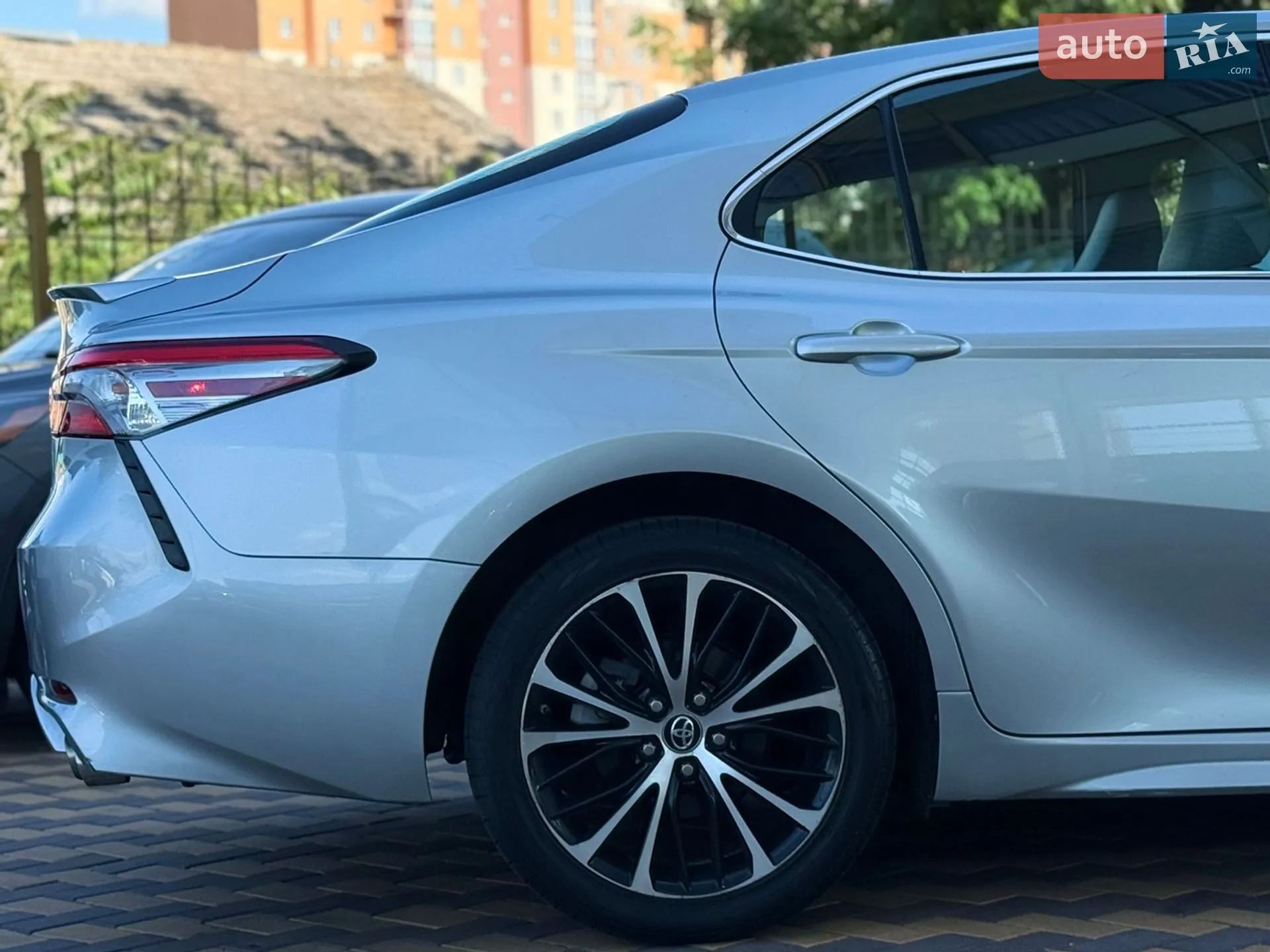 2018 Toyota Camry - мініатюра 9