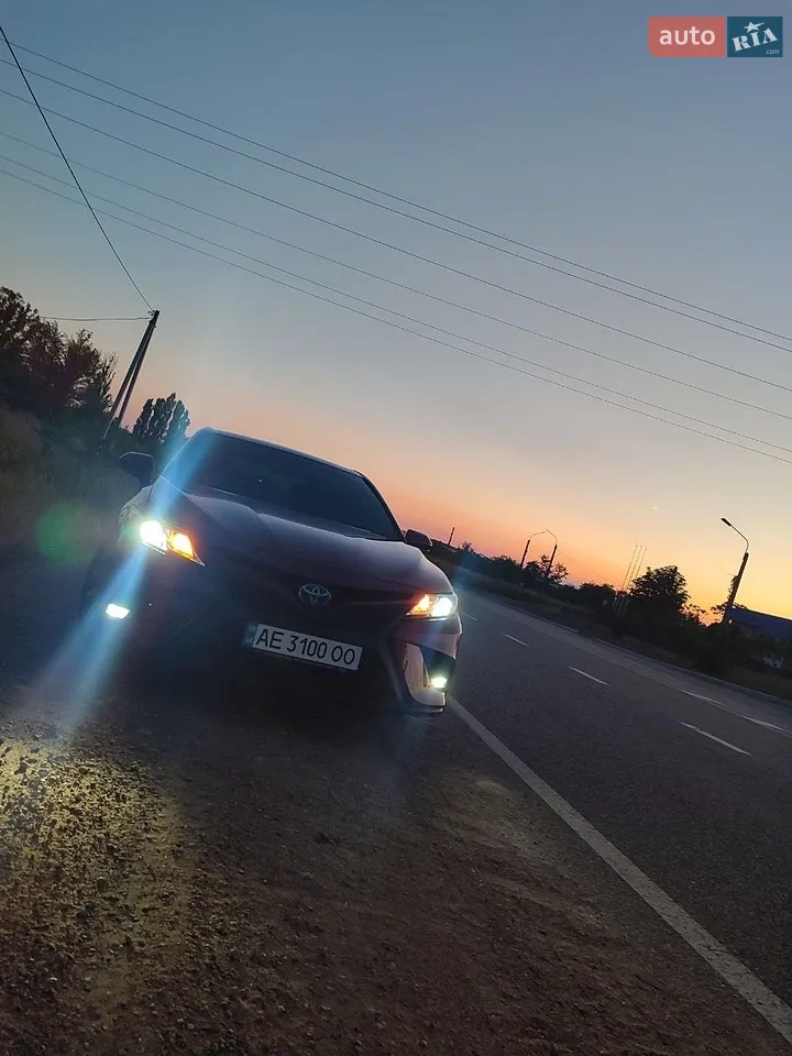 2019 Toyota Camry - мініатюра 17