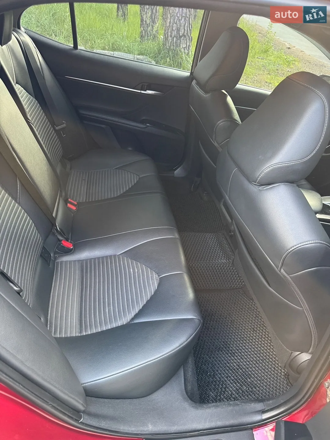 2018 Toyota Camry - мініатюра 8