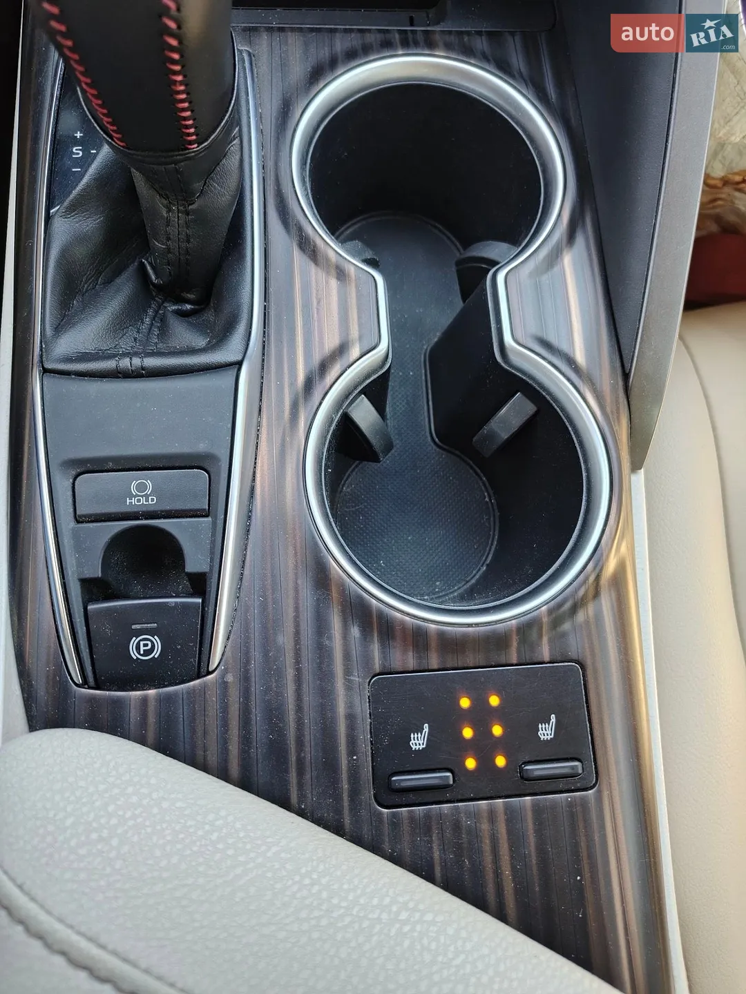 2018 Toyota Camry - мініатюра 22