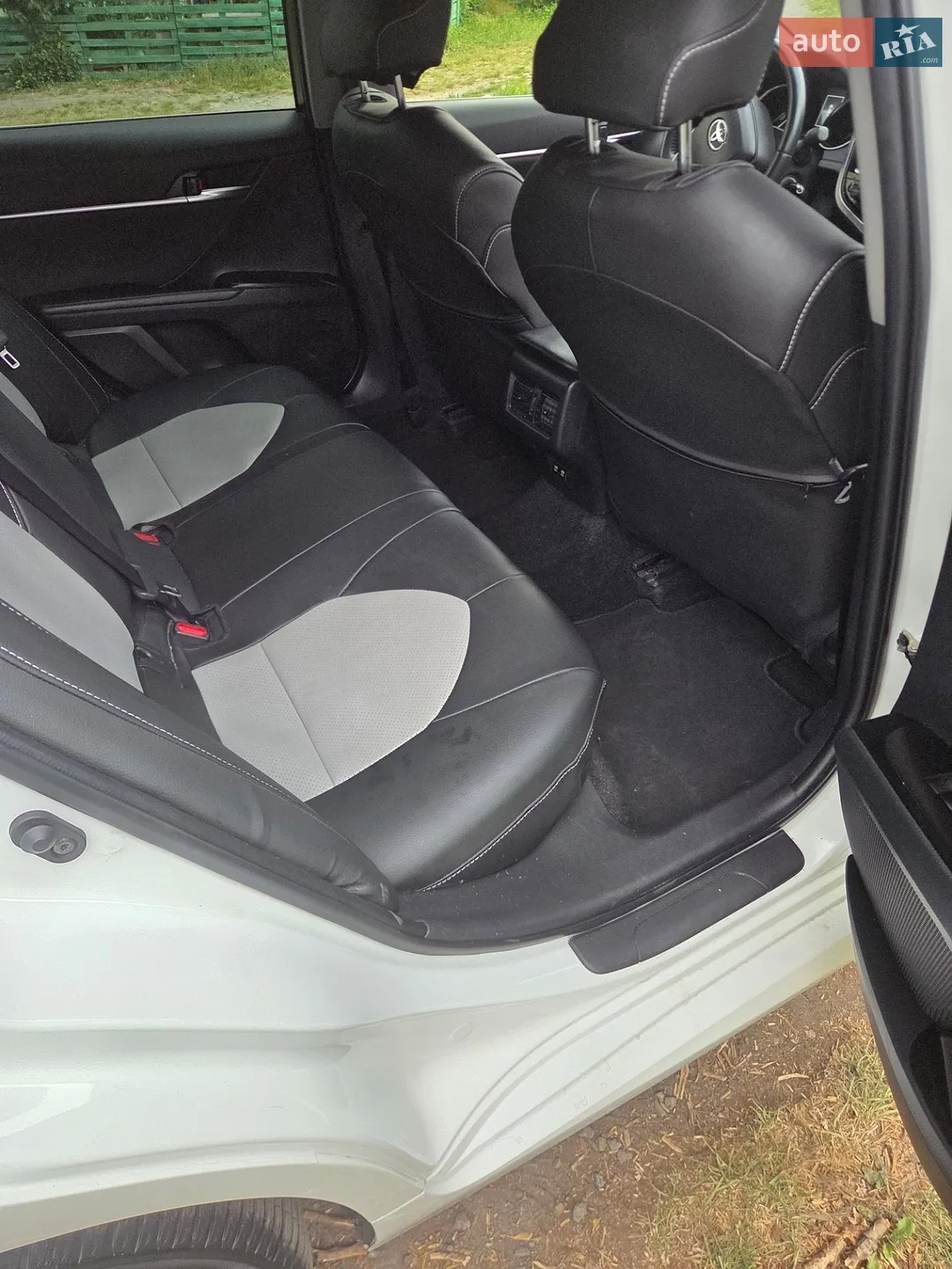 2023 Toyota Camry - мініатюра 18